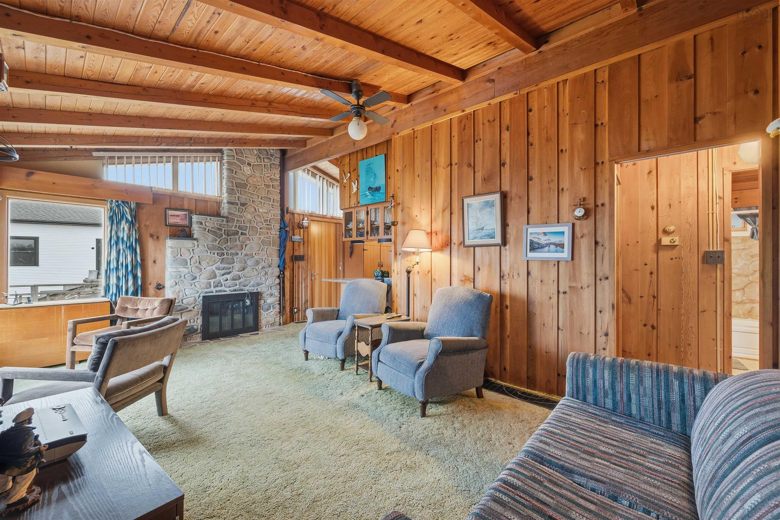 $549,000.00: 8278 St Margarets Bay Road, Black Point