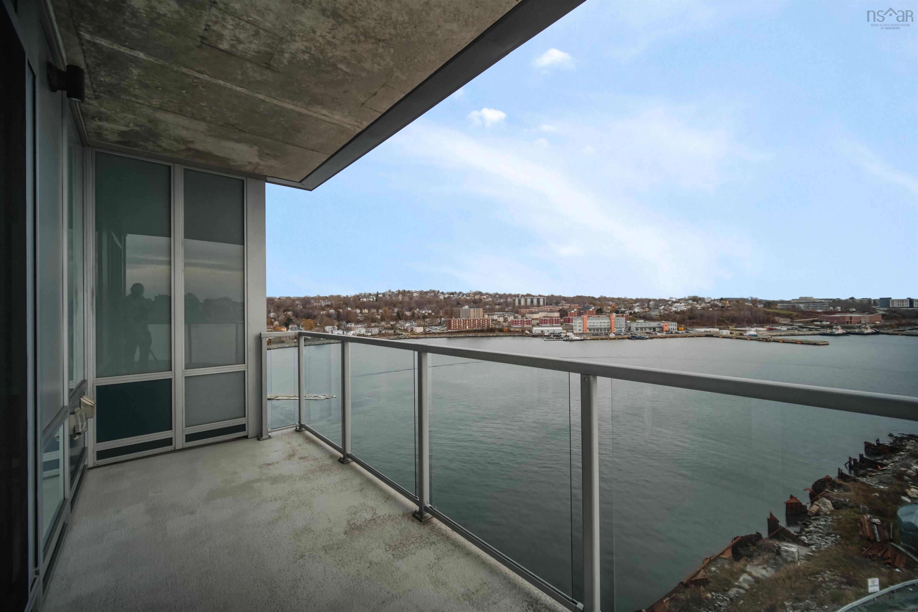 $899,900.00: 1003 67 Kings Wharf Place, Dartmouth