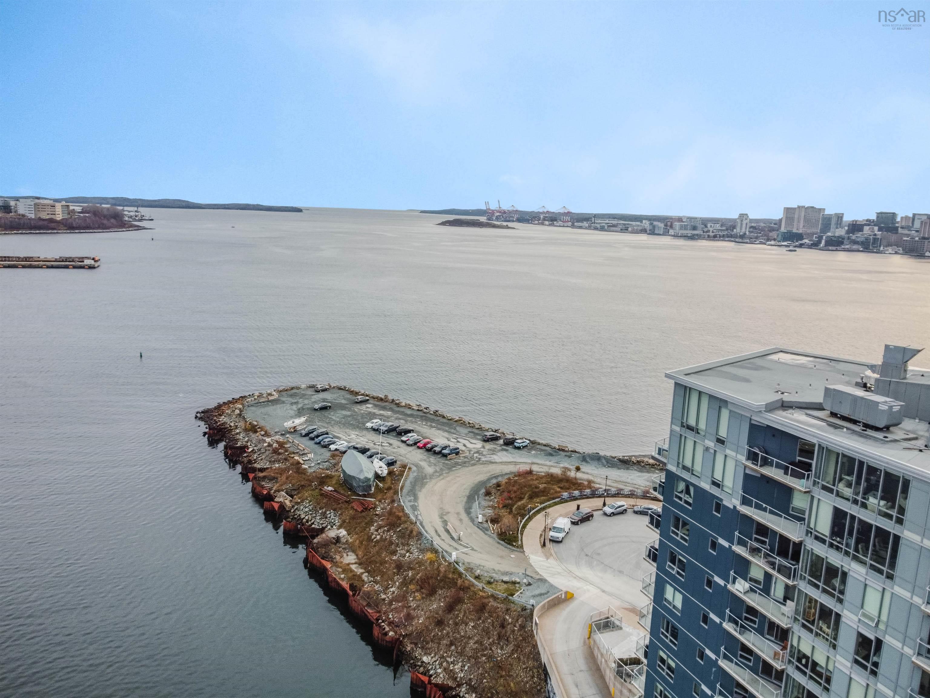 $899,900.00: 1003 67 Kings Wharf Place, Dartmouth