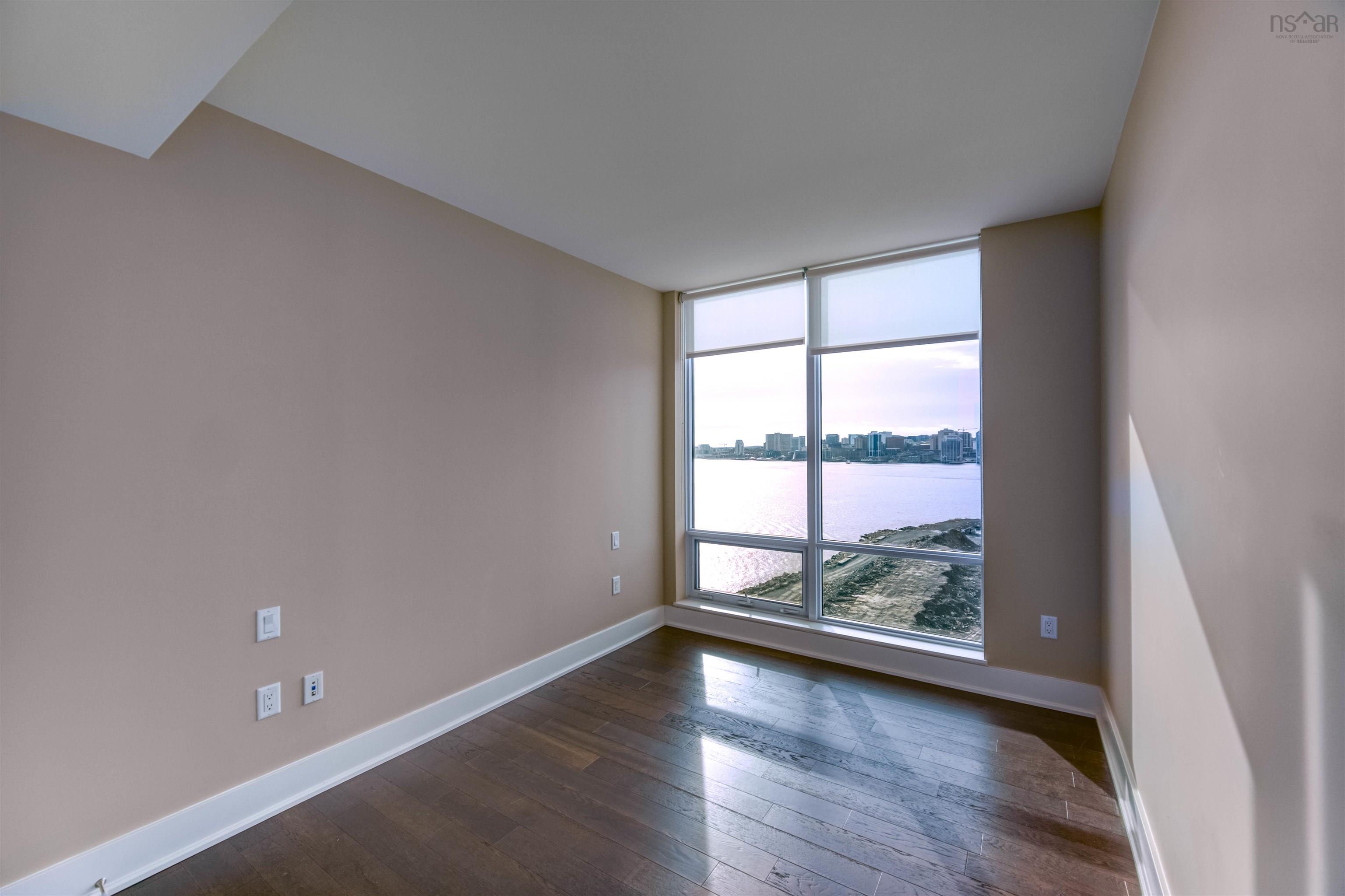 $899,900.00: 1003 67 Kings Wharf Place, Dartmouth