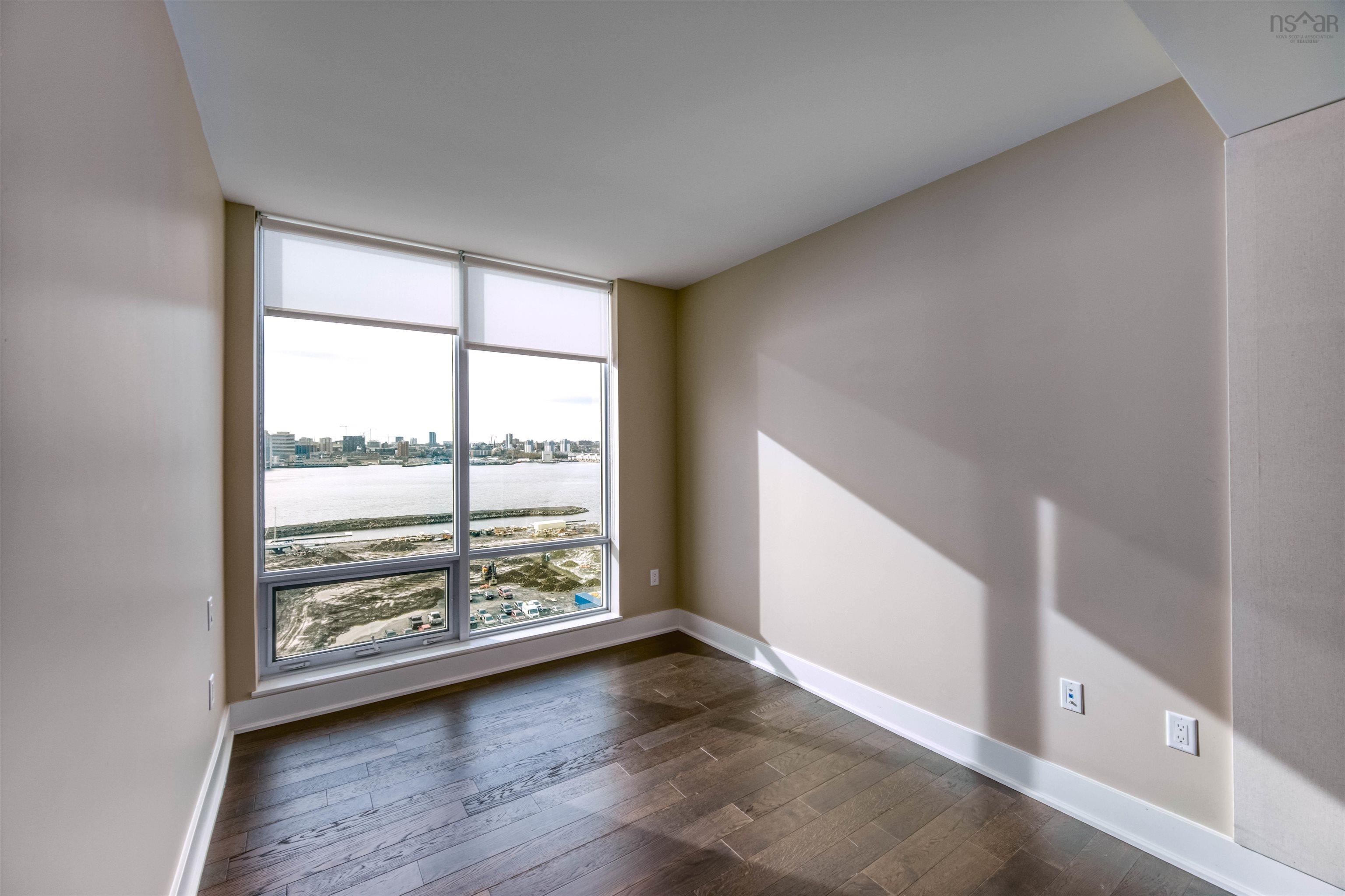 $899,900.00: 1003 67 Kings Wharf Place, Dartmouth