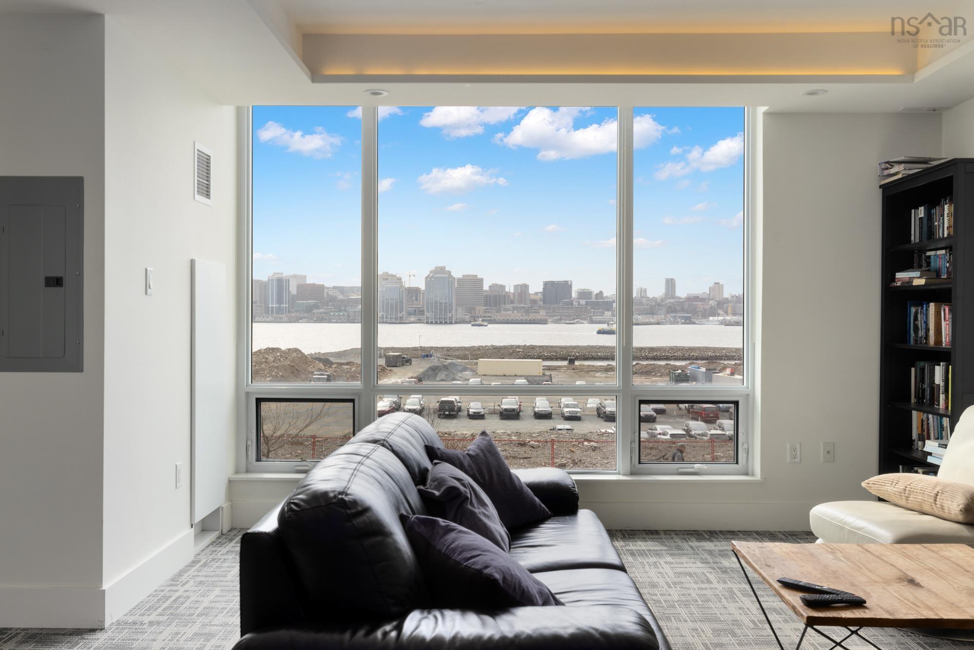 $899,900.00: 1003 67 Kings Wharf Place, Dartmouth