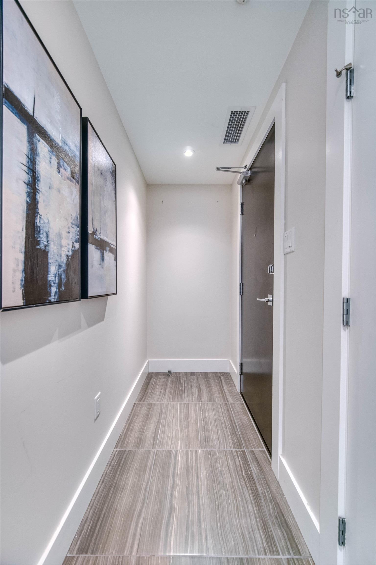 $899,900.00: 1003 67 Kings Wharf Place, Dartmouth