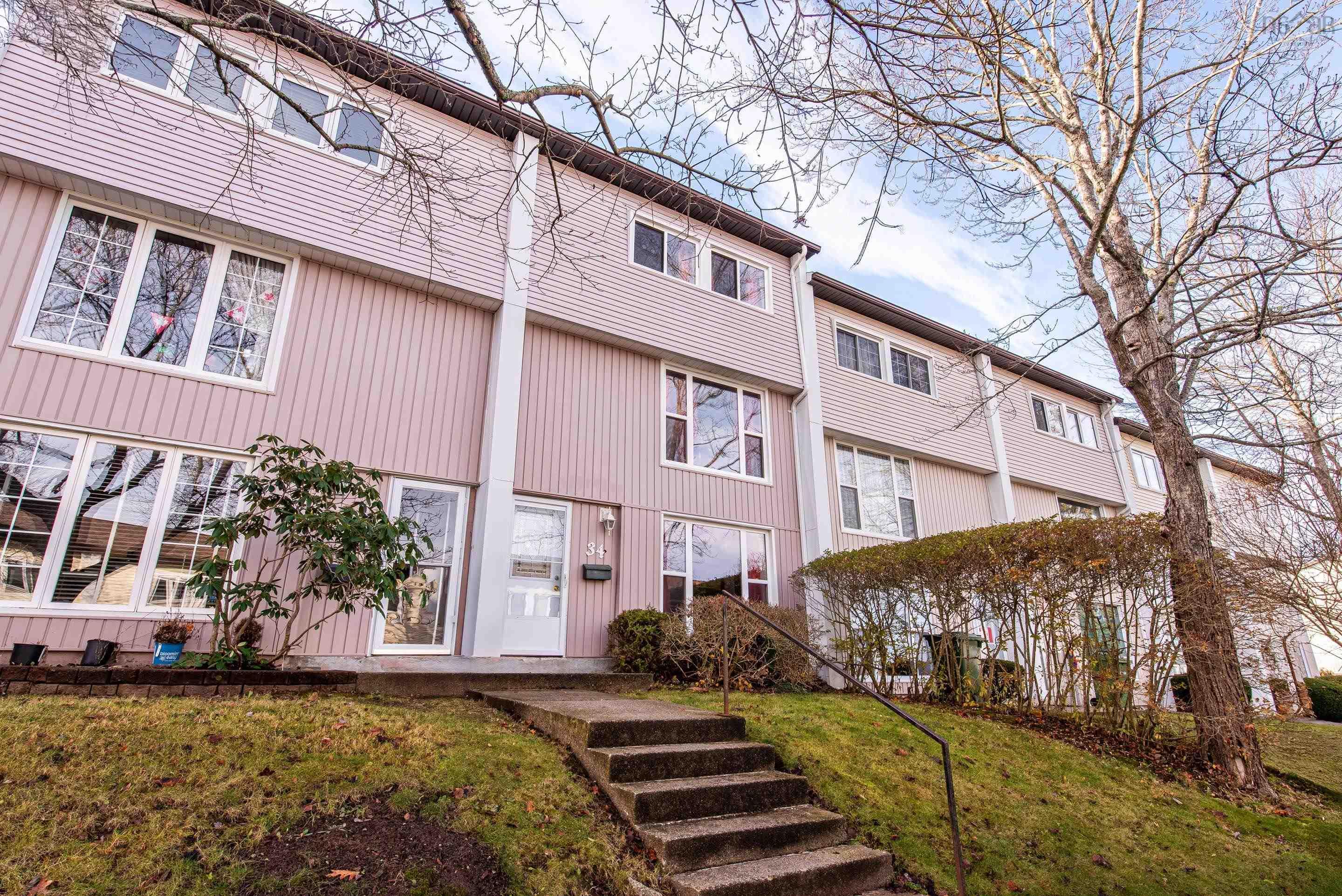 $399,900.00: 34 Limerick Road, Halifax