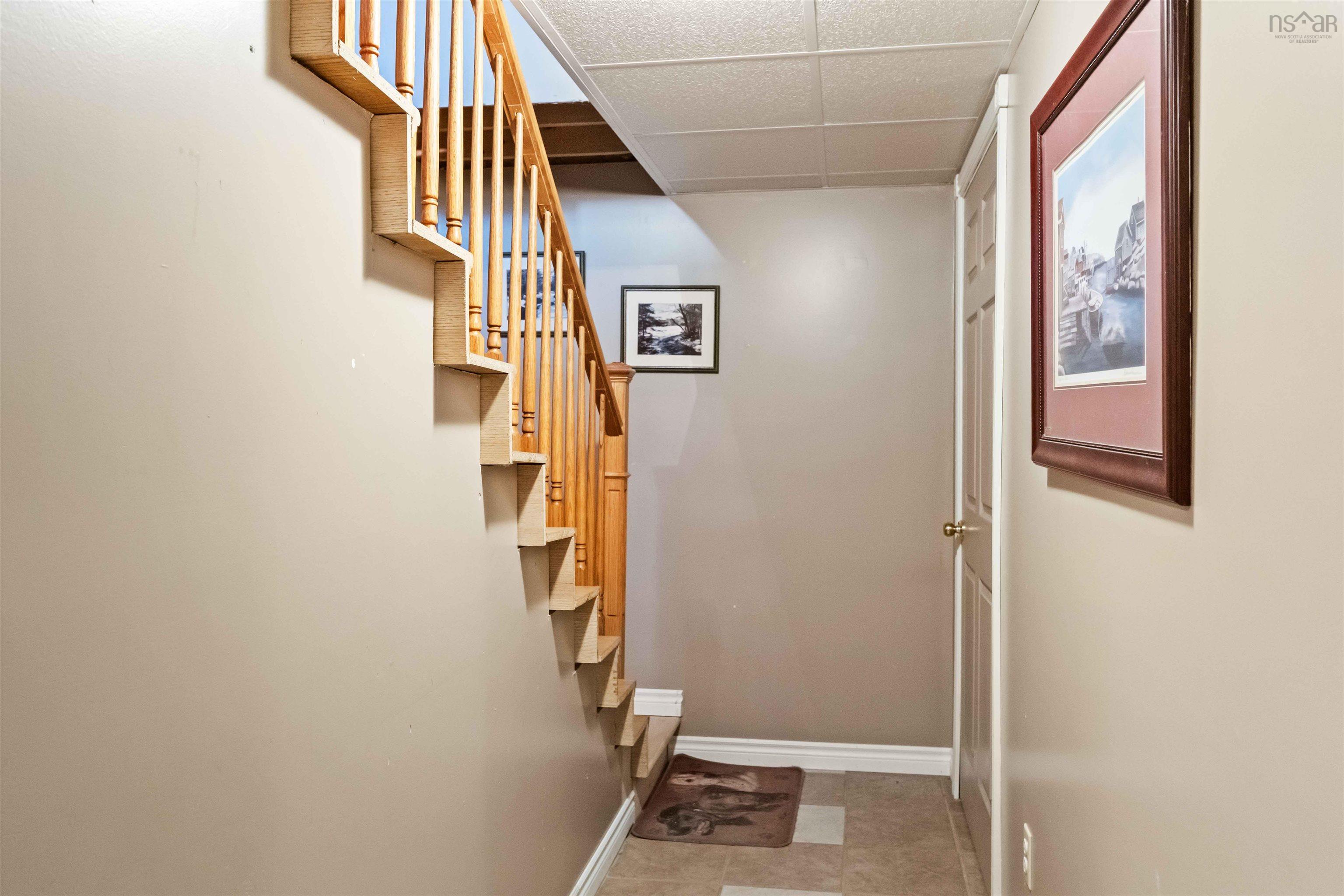 $389,900.00: 772 Parker Mountain Road, Parkers Cove