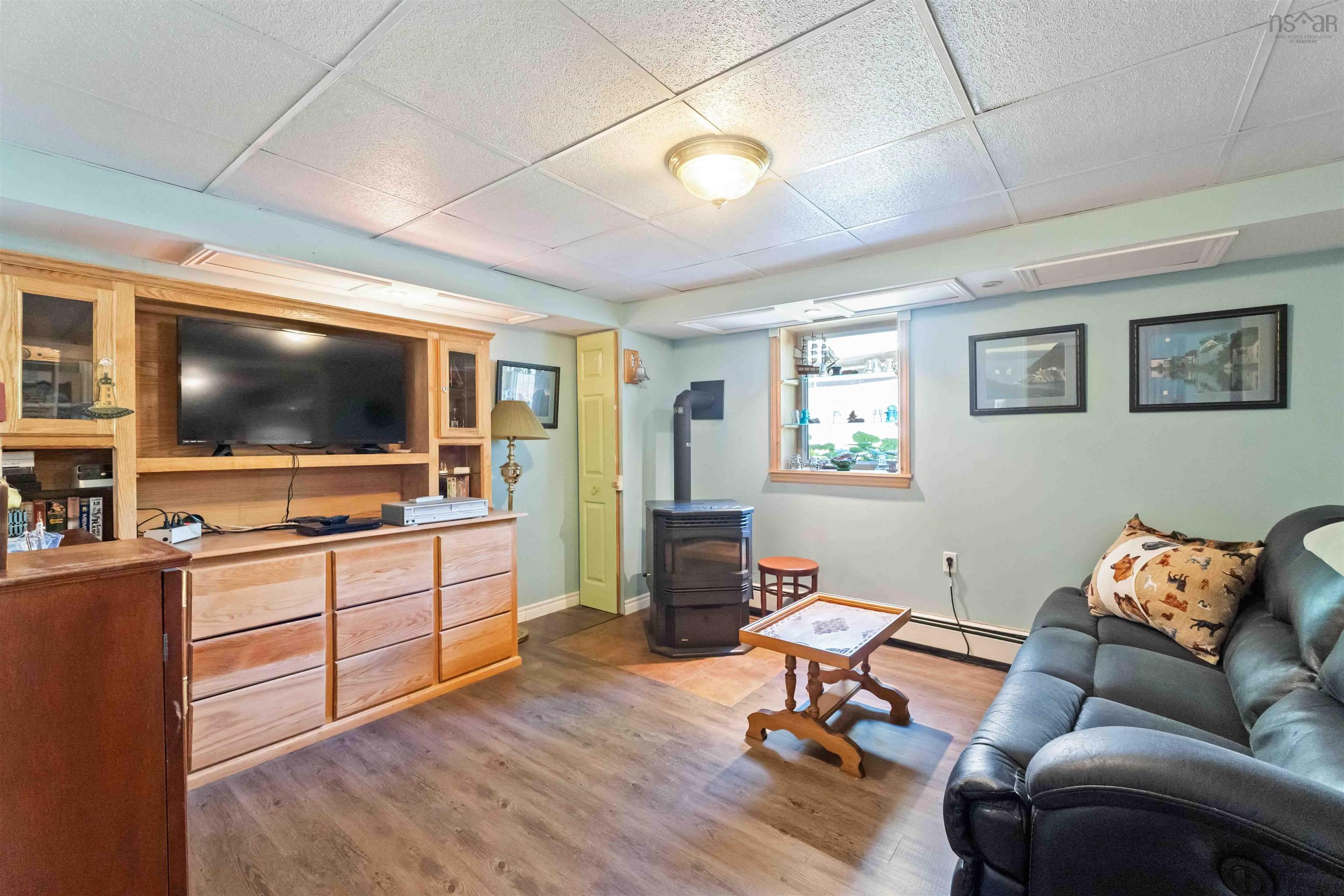 $389,900.00: 772 Parker Mountain Road, Parkers Cove