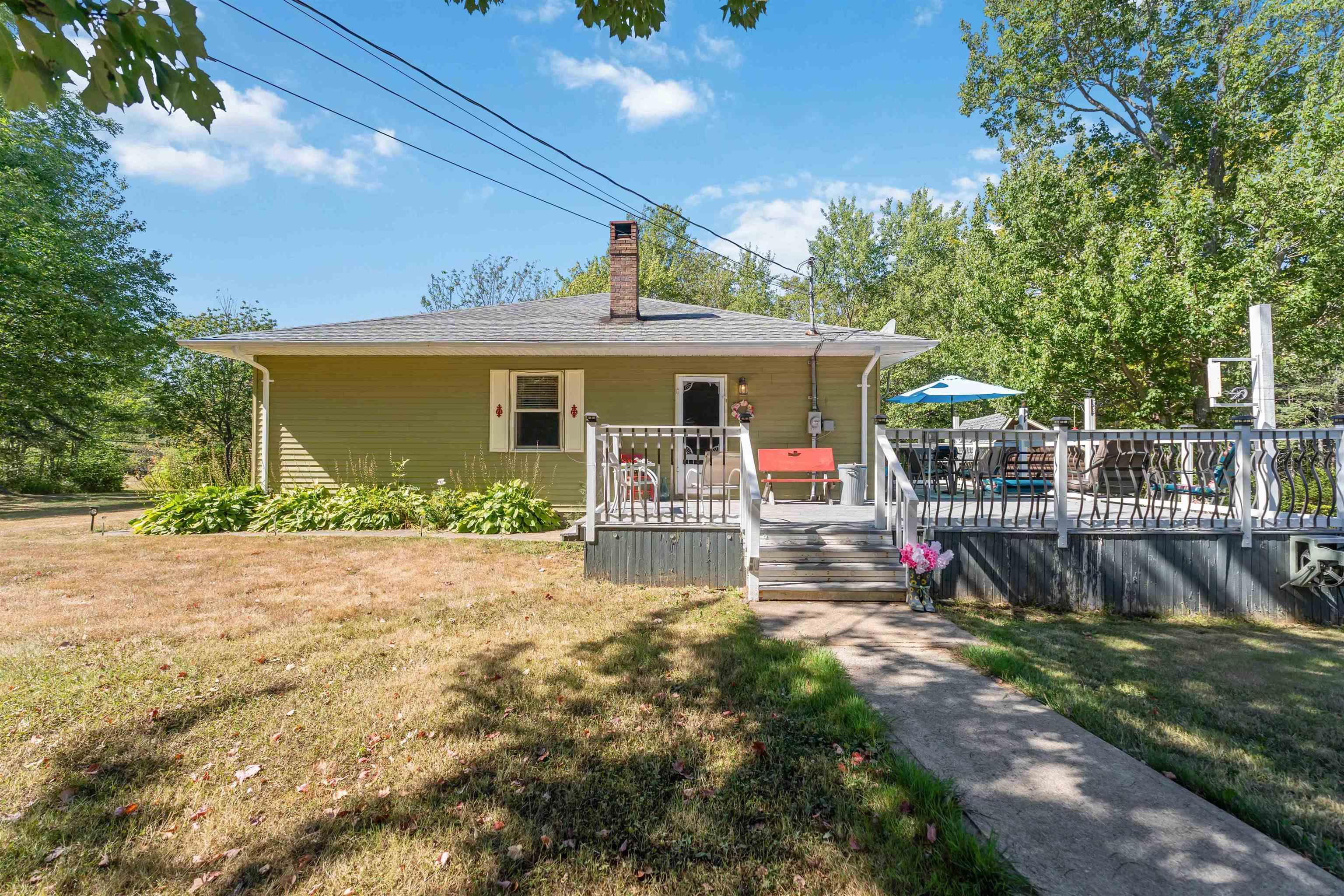 $389,900.00: 772 Parker Mountain Road, Parkers Cove