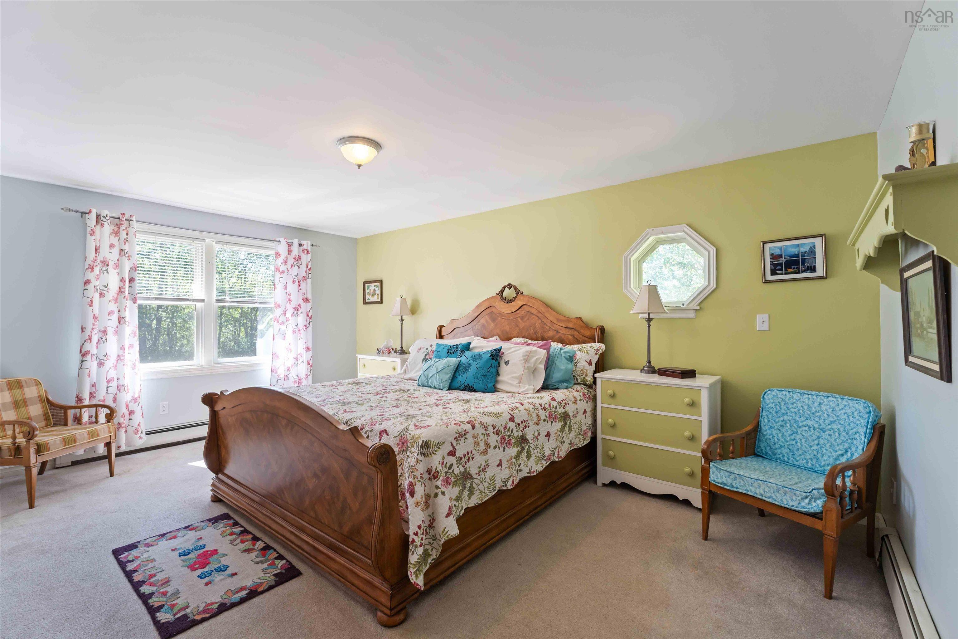 $389,900.00: 772 Parker Mountain Road, Parkers Cove