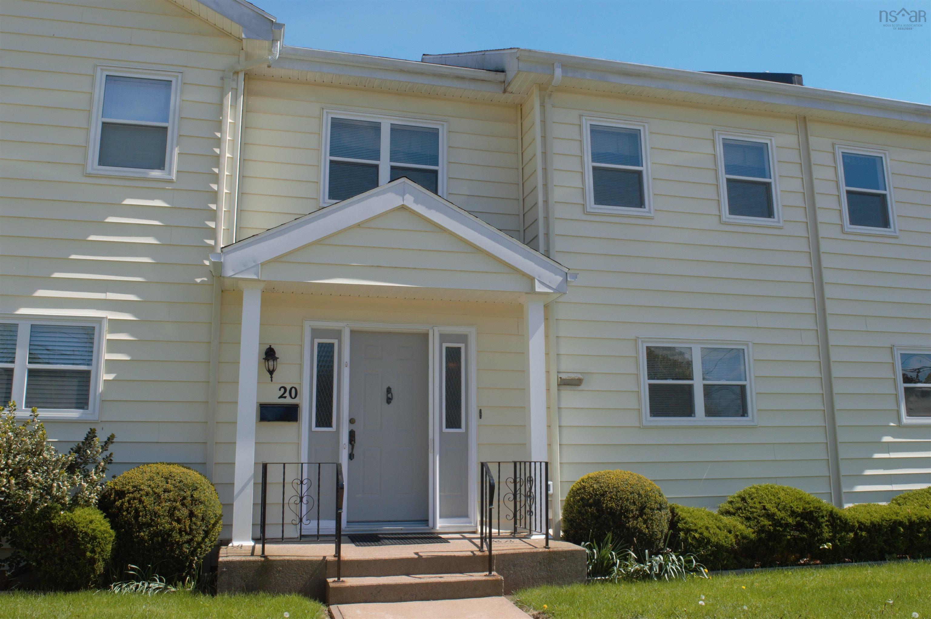 $274,900.00: 3 20 Connaught Avenue, Middleton