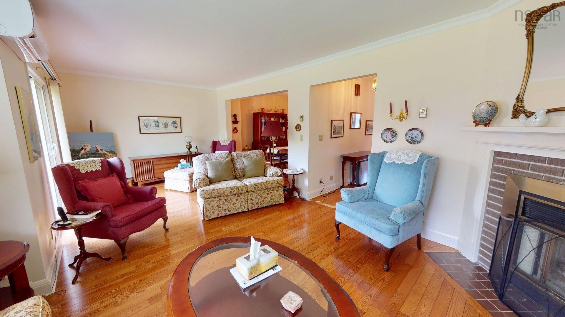 $274,900.00: 3 20 Connaught Avenue, Middleton