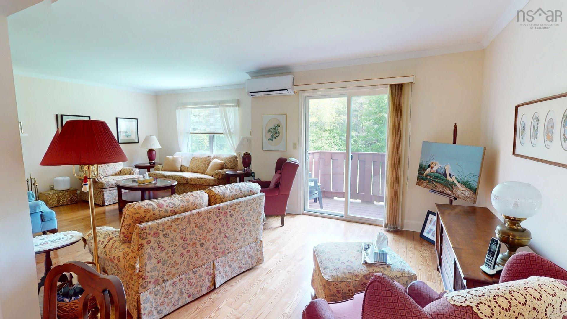 $274,900.00: 3 20 Connaught Avenue, Middleton