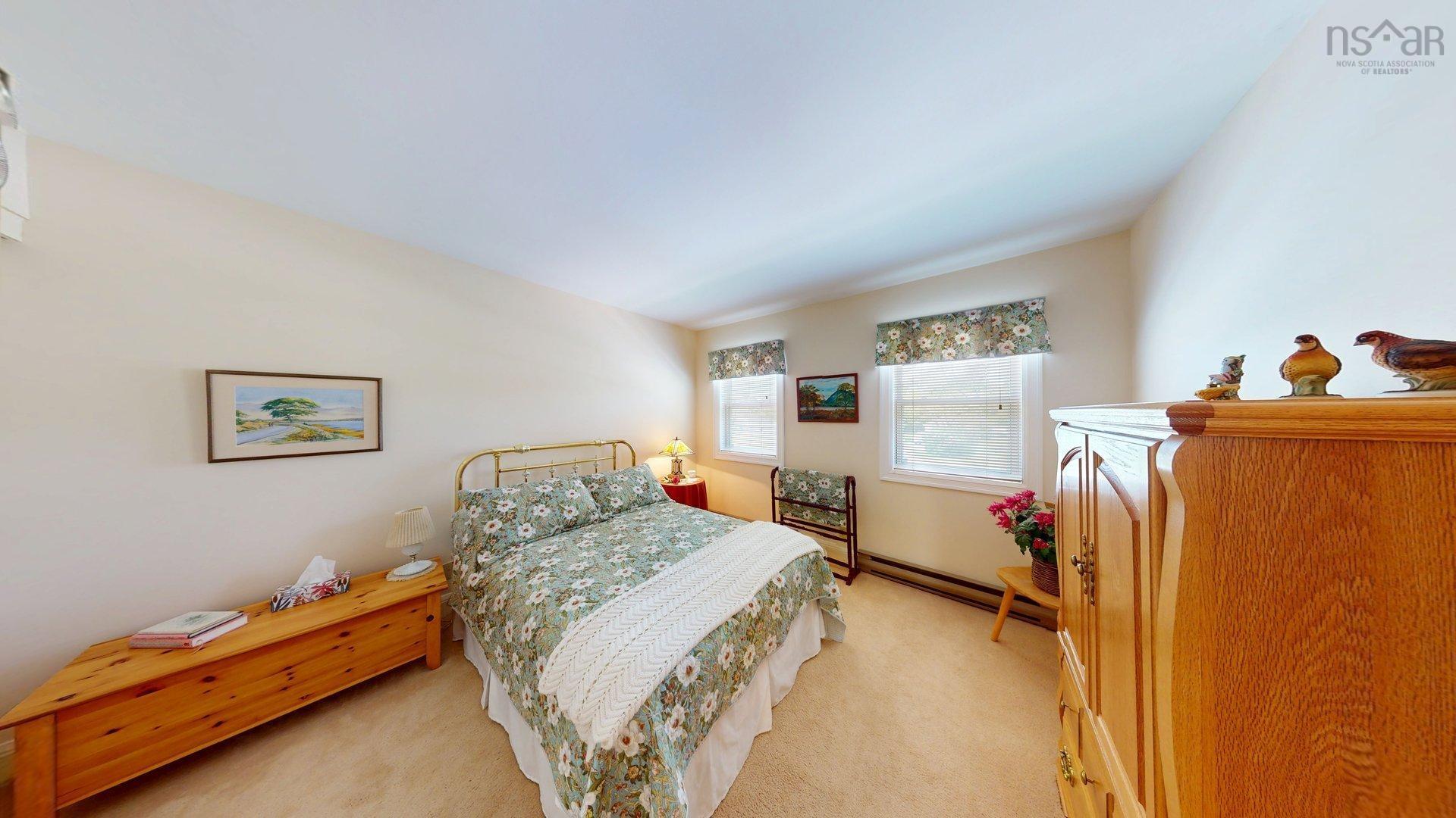 $274,900.00: 3 20 Connaught Avenue, Middleton