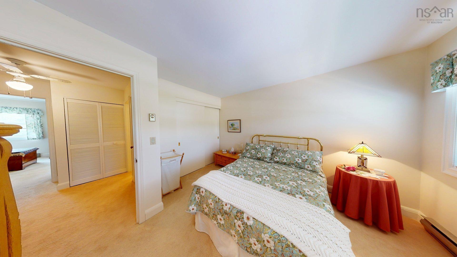 $274,900.00: 3 20 Connaught Avenue, Middleton