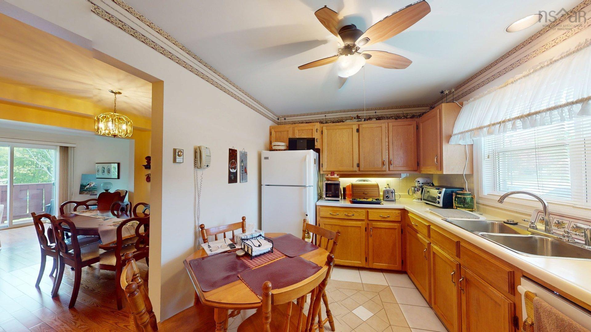 $274,900.00: 3 20 Connaught Avenue, Middleton