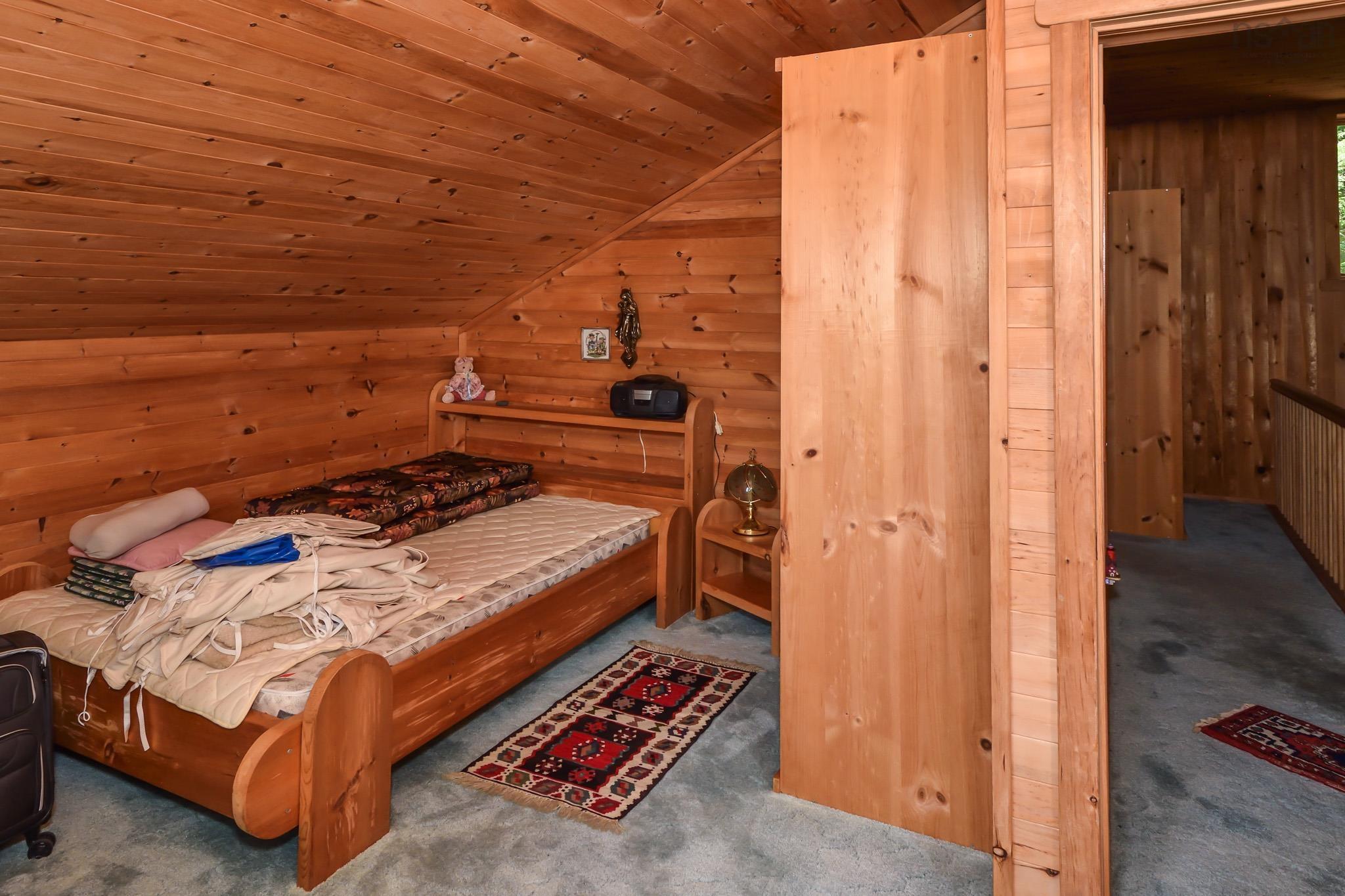 $475,000.00: 491 Peters Point Road, South Brookfield