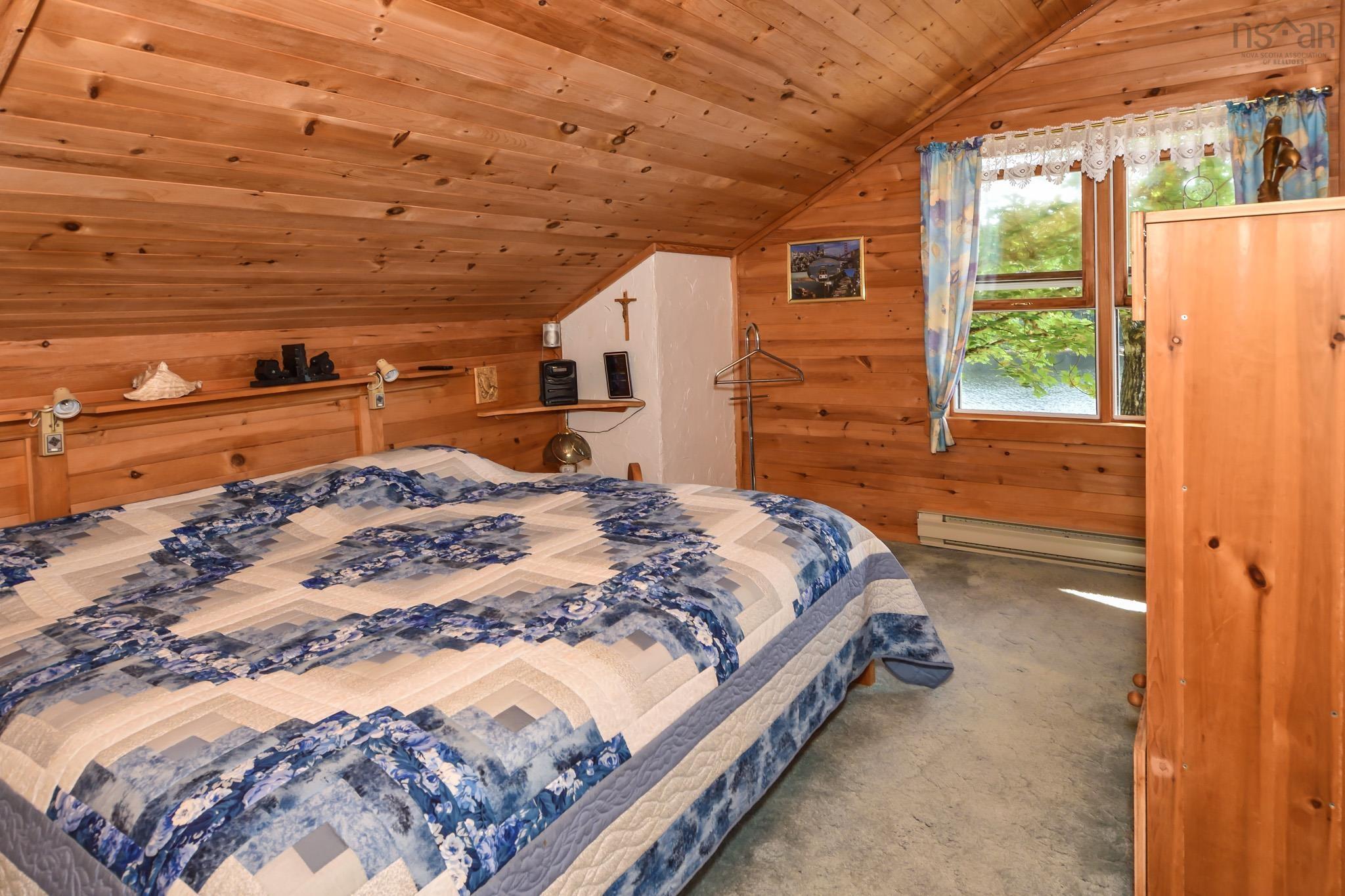 $475,000.00: 491 Peters Point Road, South Brookfield