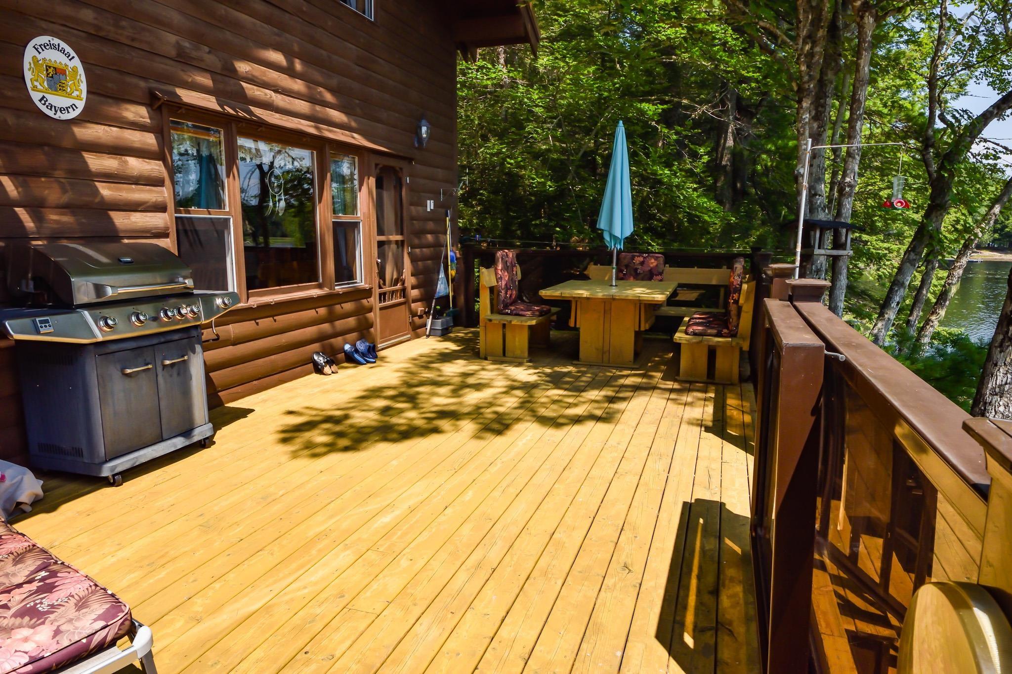 $475,000.00: 491 Peters Point Road, South Brookfield