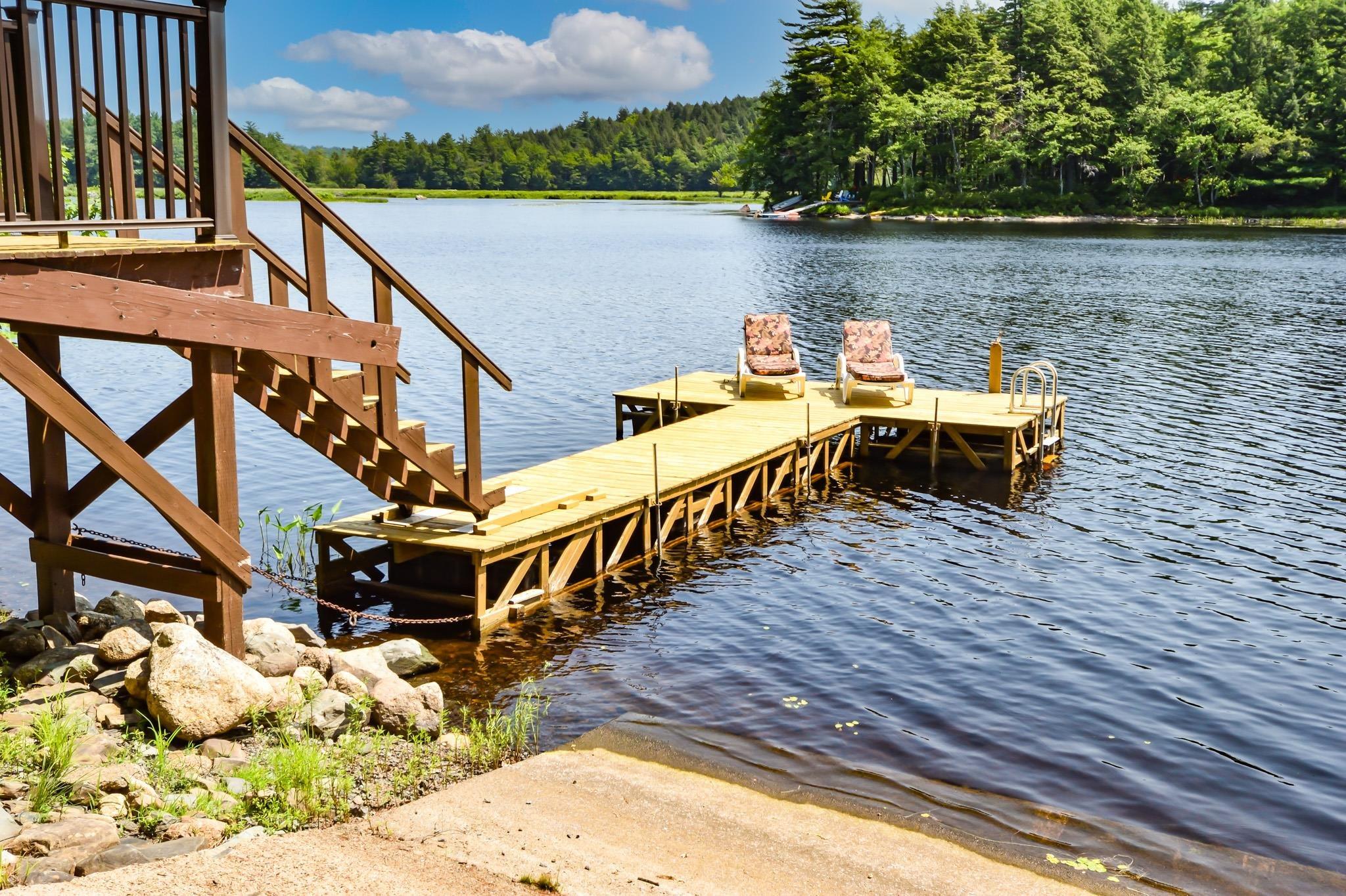 $475,000.00: 491 Peters Point Road, South Brookfield