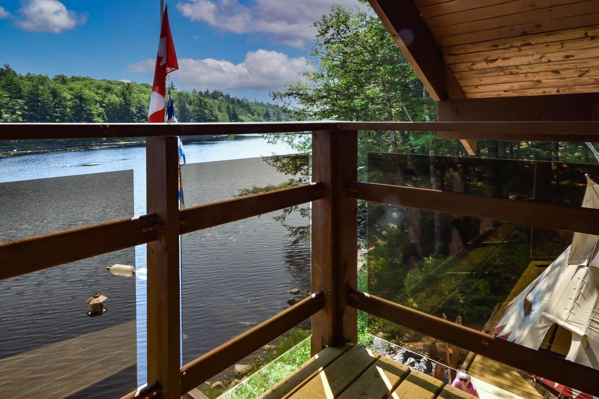 $475,000.00: 491 Peters Point Road, South Brookfield