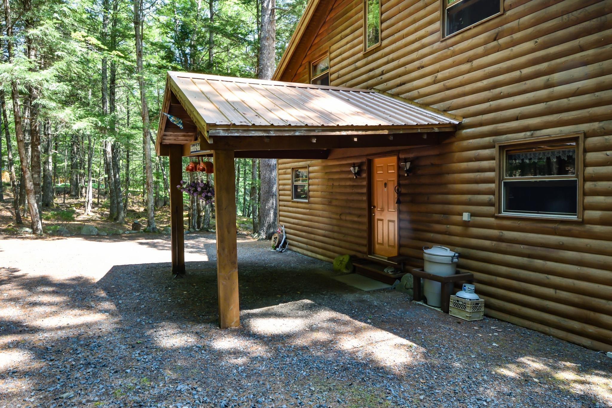 $475,000.00: 491 Peters Point Road, South Brookfield