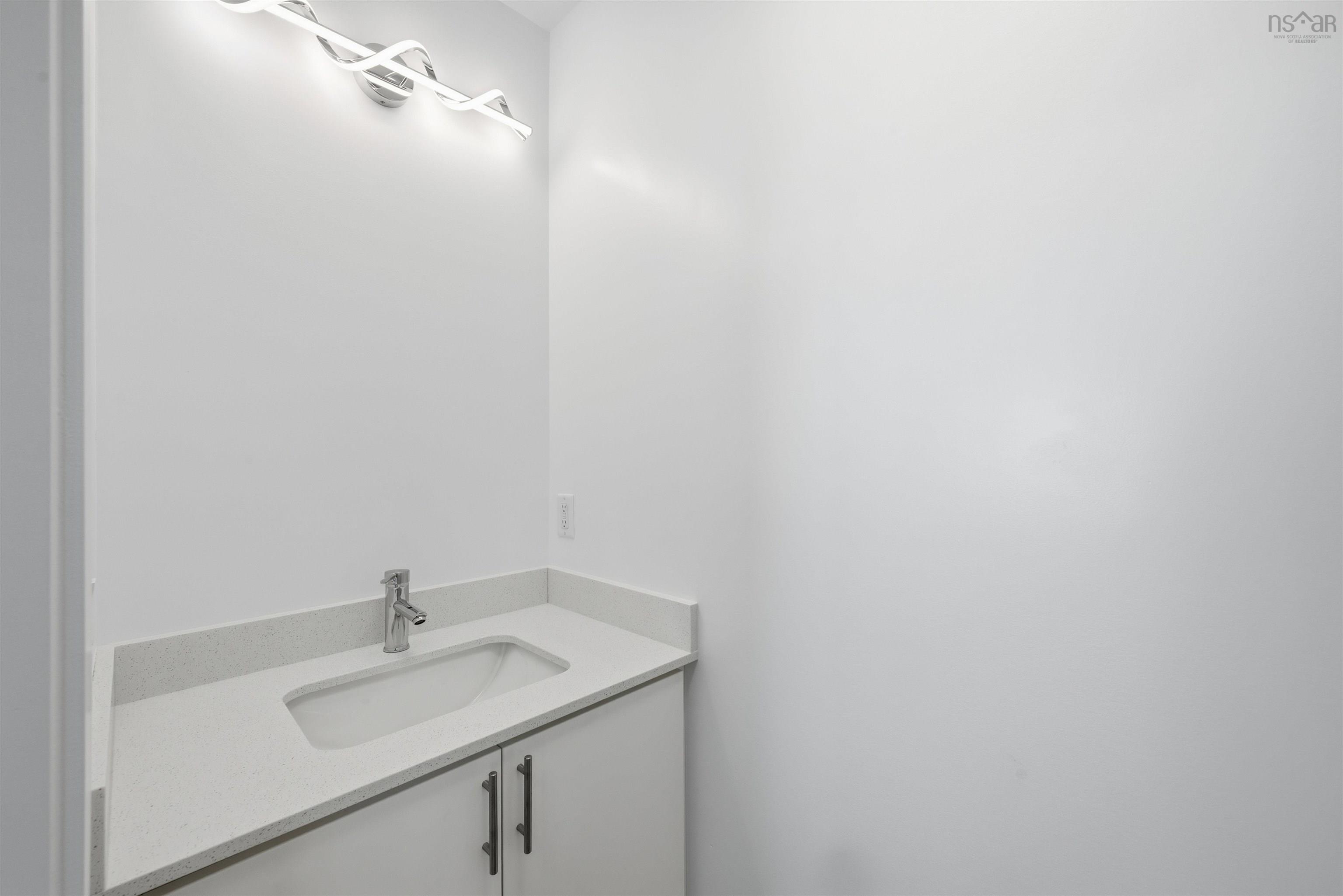 $1,499,000.00: 2 Bryden Avenue, Halifax