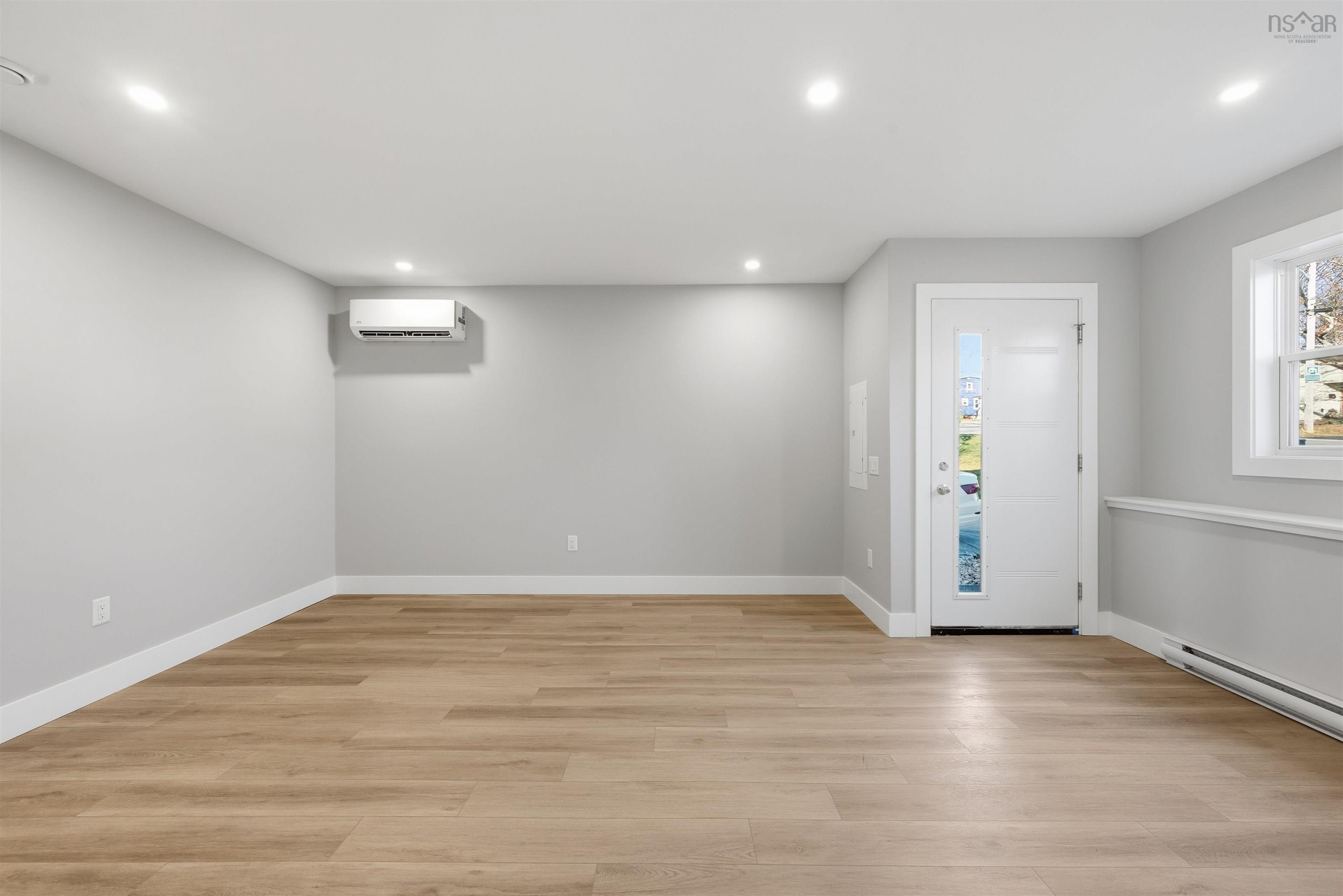 $1,499,000.00: 2 Bryden Avenue, Halifax