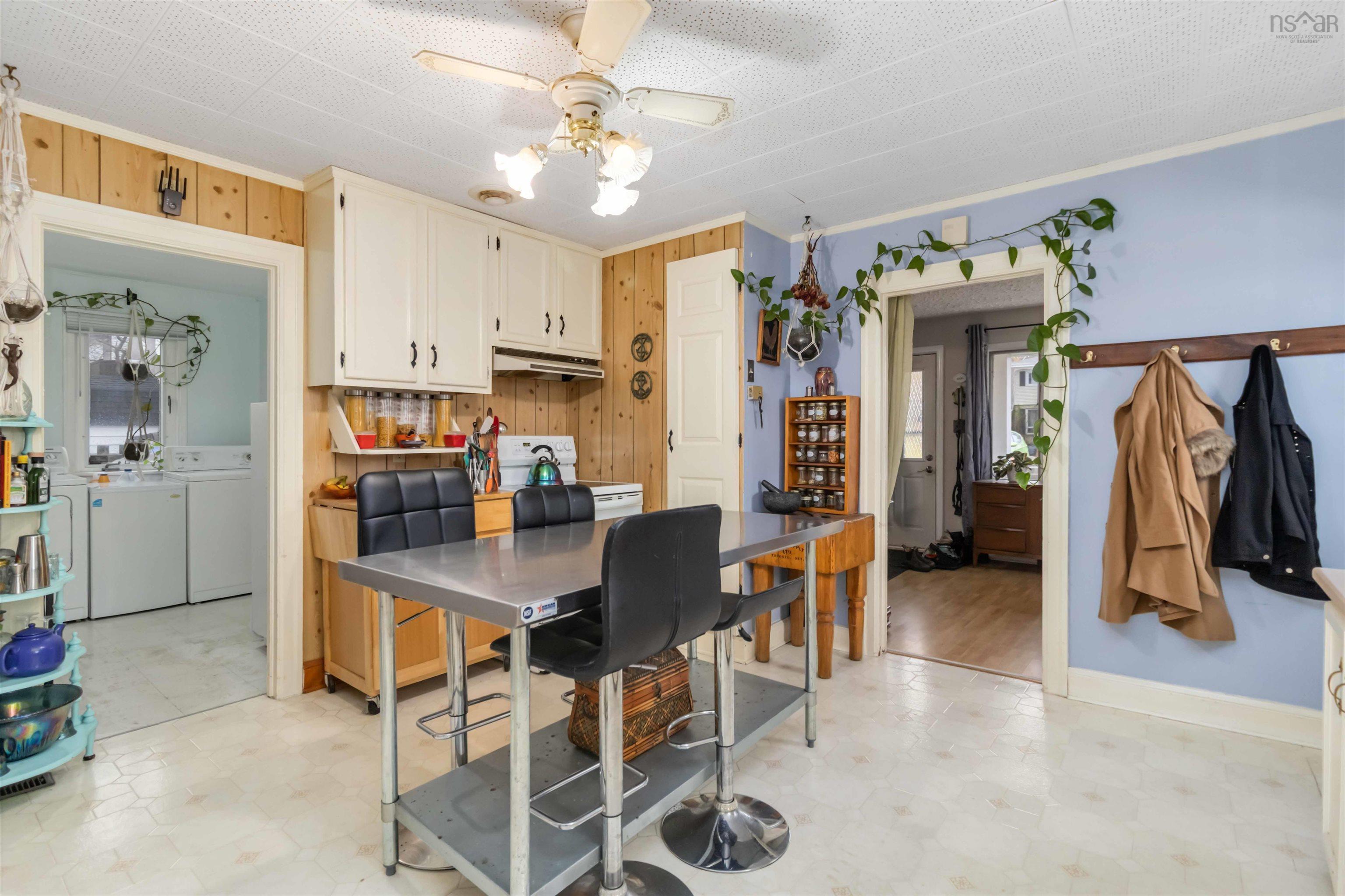 $399,900.00: 12 Adelaide Avenue, Halifax