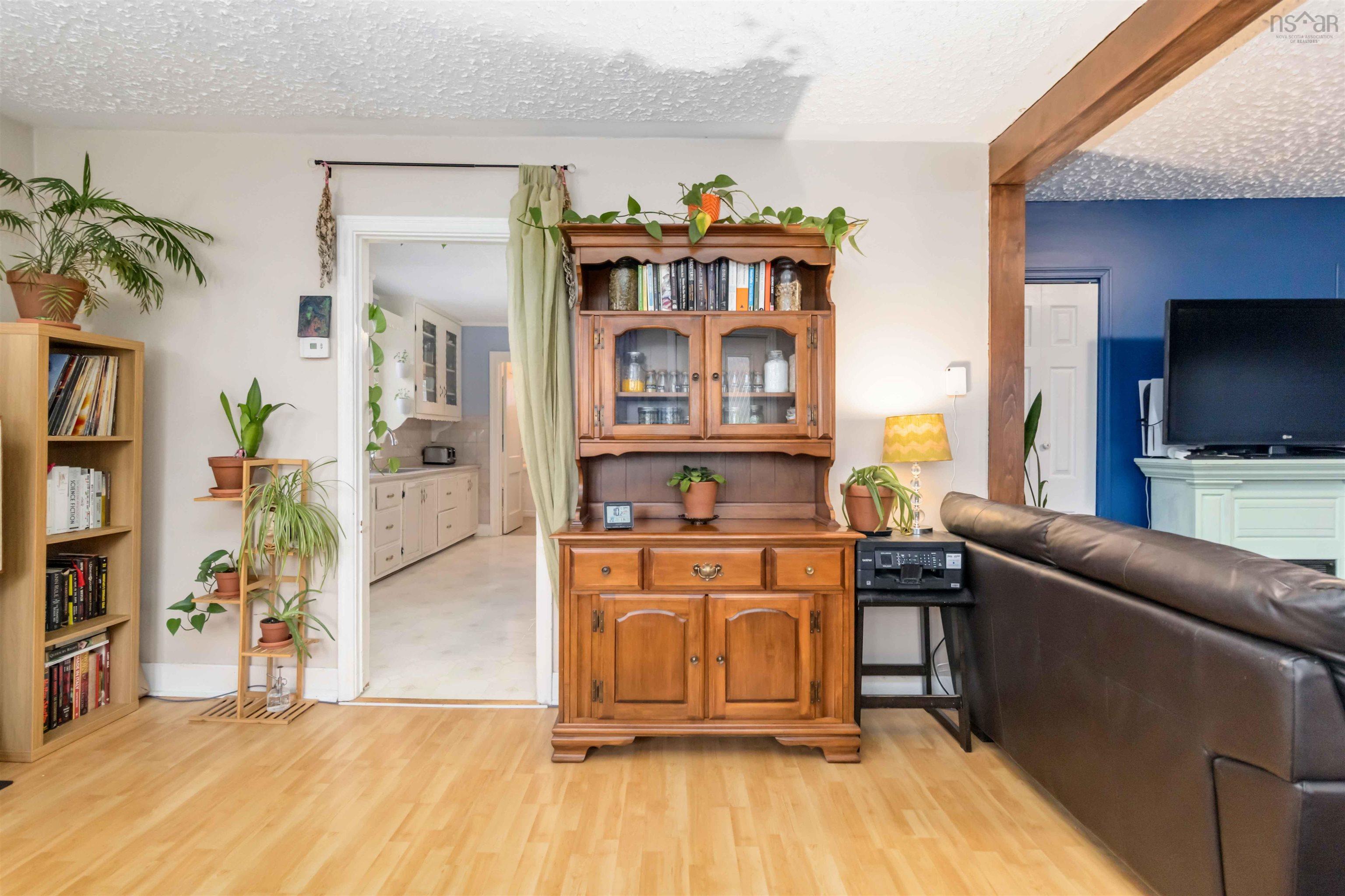 $399,900.00: 12 Adelaide Avenue, Halifax