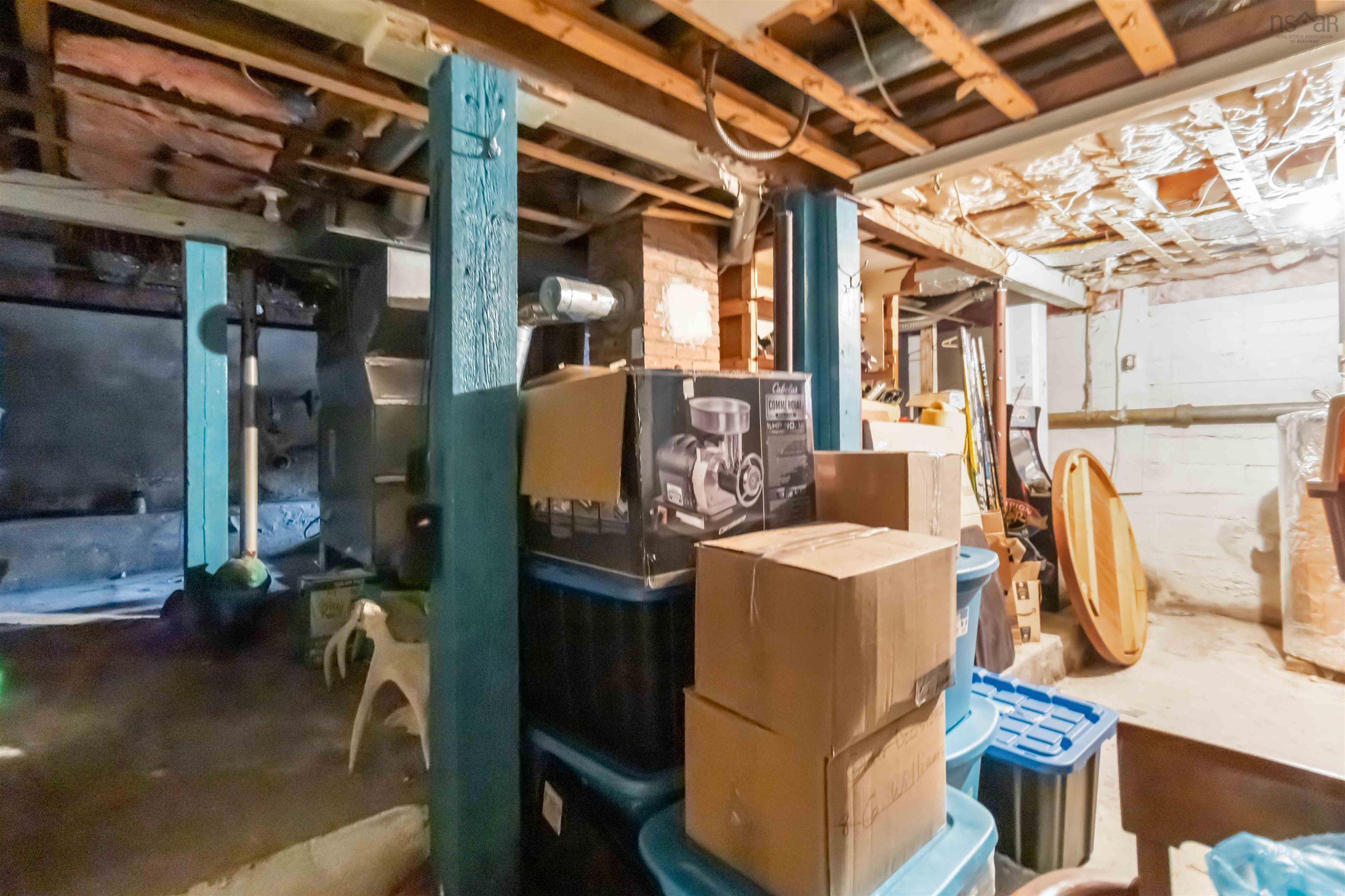 $399,900.00: 12 Adelaide Avenue, Halifax