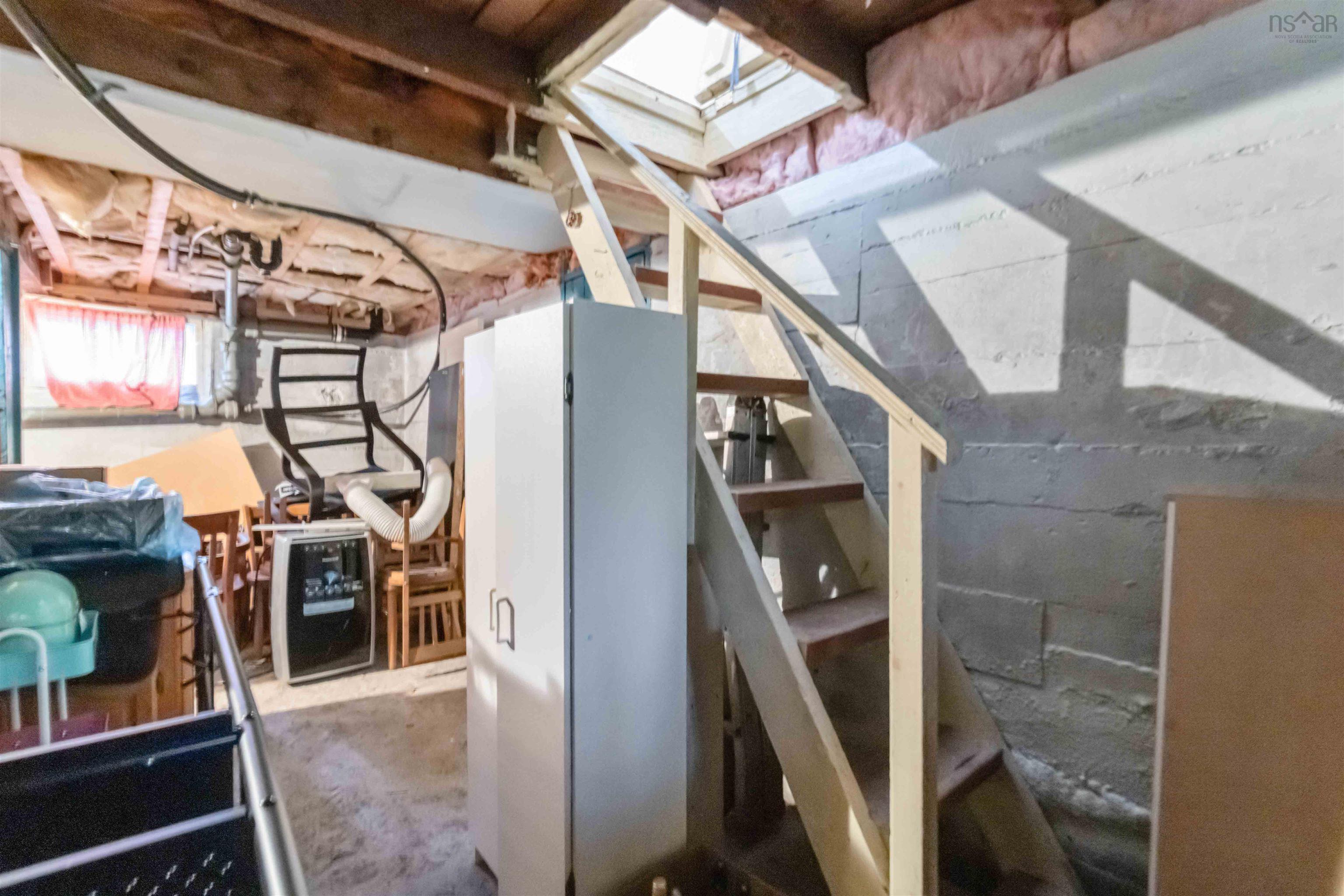 $399,900.00: 12 Adelaide Avenue, Halifax