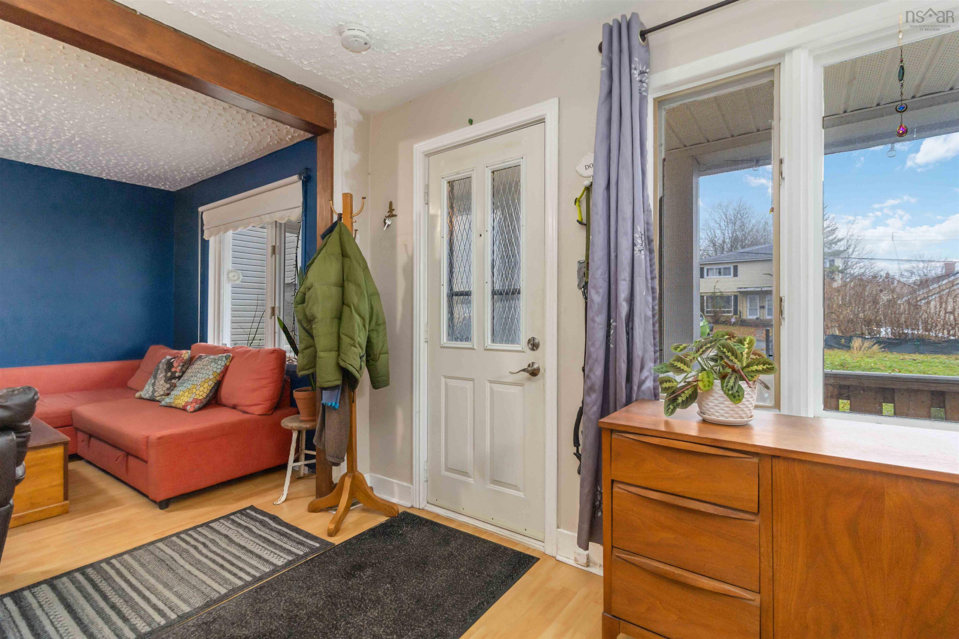 $399,900.00: 12 Adelaide Avenue, Halifax