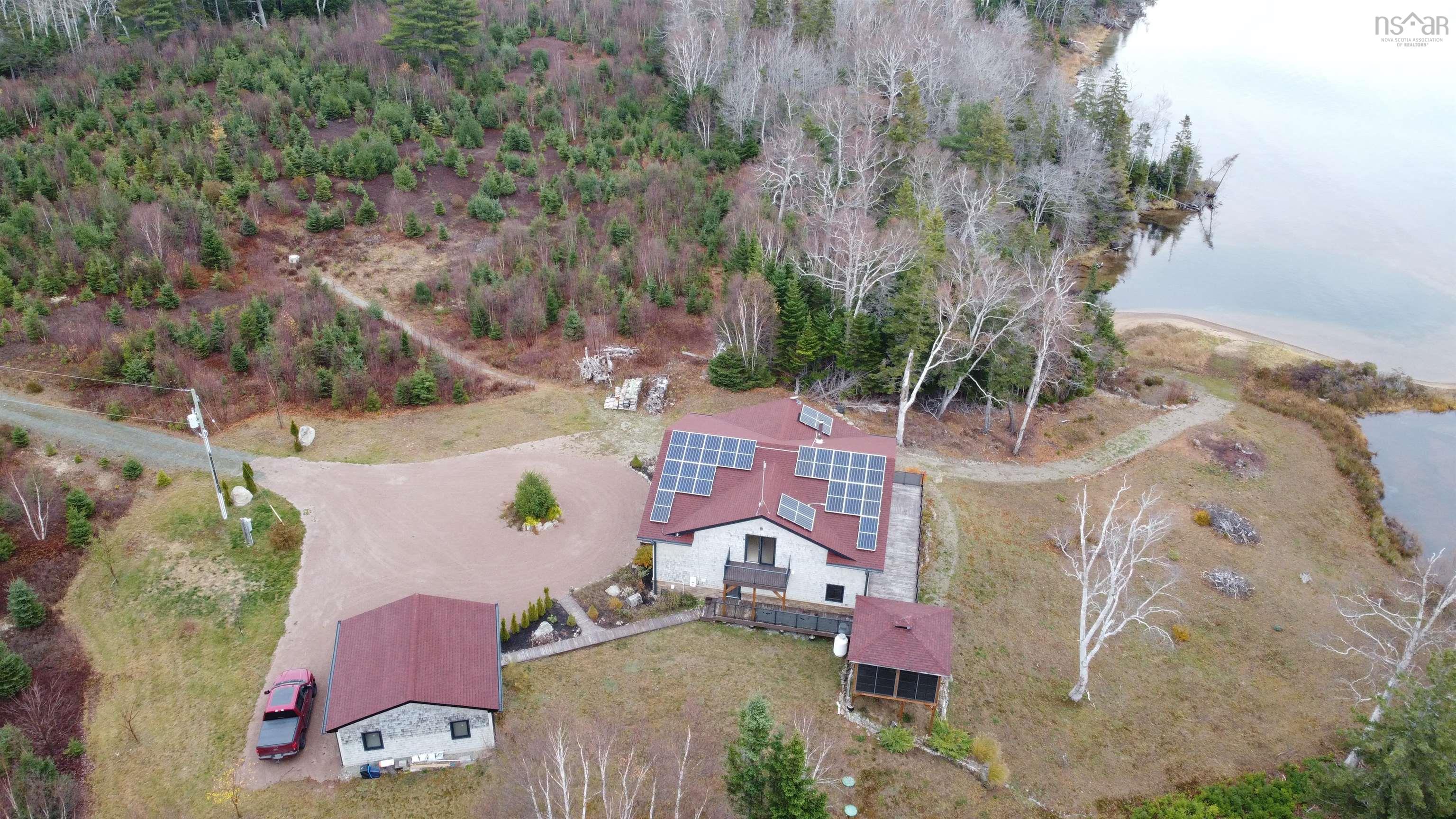 $990,000.00: 256 Redbird Drive, Big Harbour