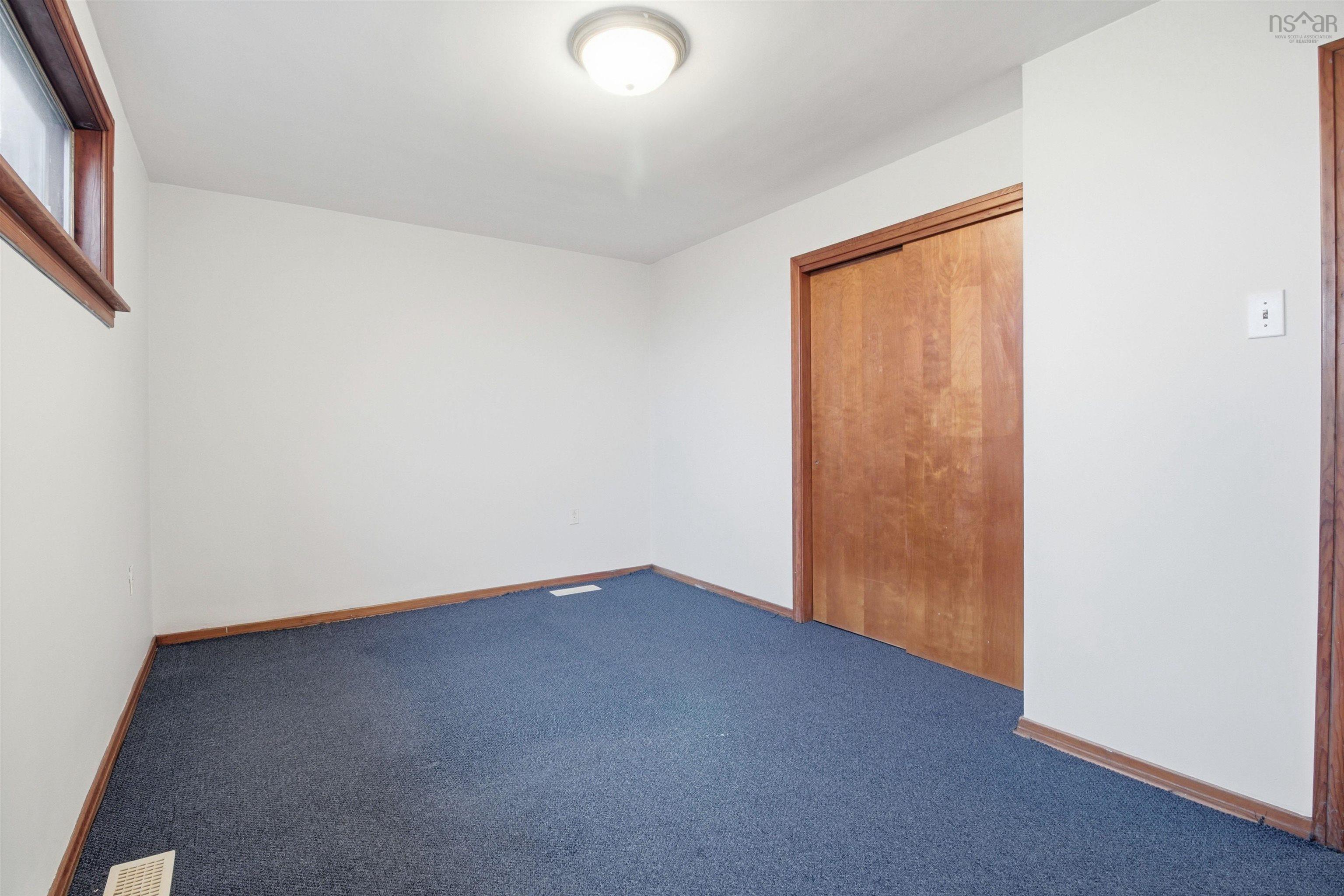 $429,900.00: 17 Laurentide Drive, Clayton Park