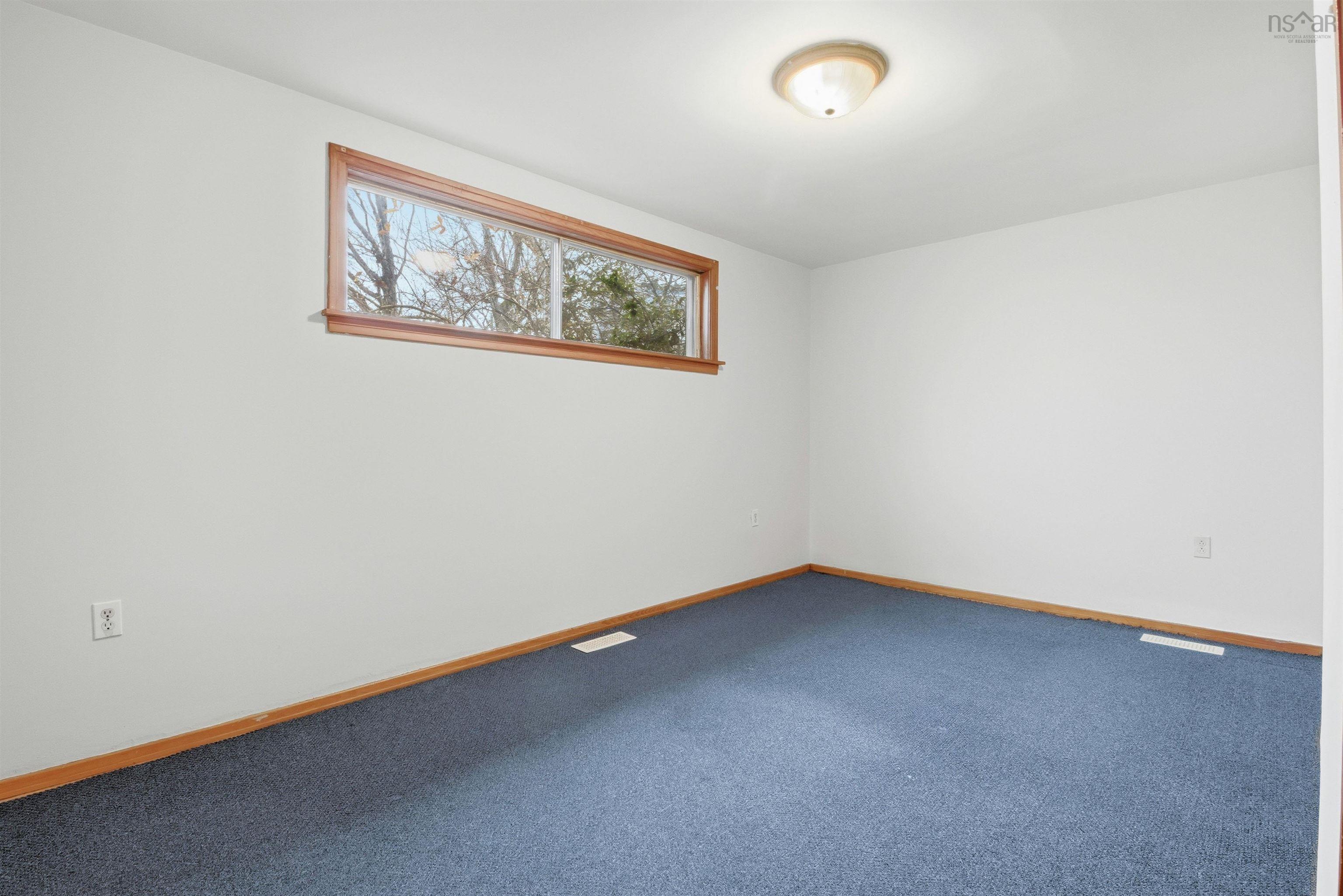 $429,900.00: 17 Laurentide Drive, Clayton Park