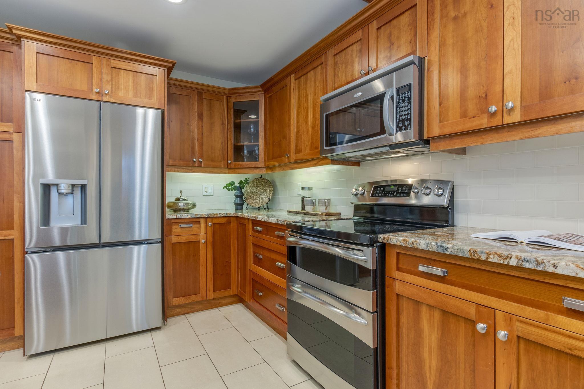 $649,900.00: 3879 Mont Blanc Terrace, Halifax