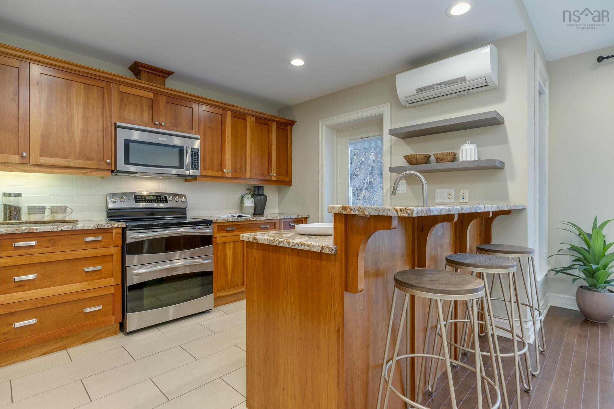 $649,900.00: 3879 Mont Blanc Terrace, Halifax