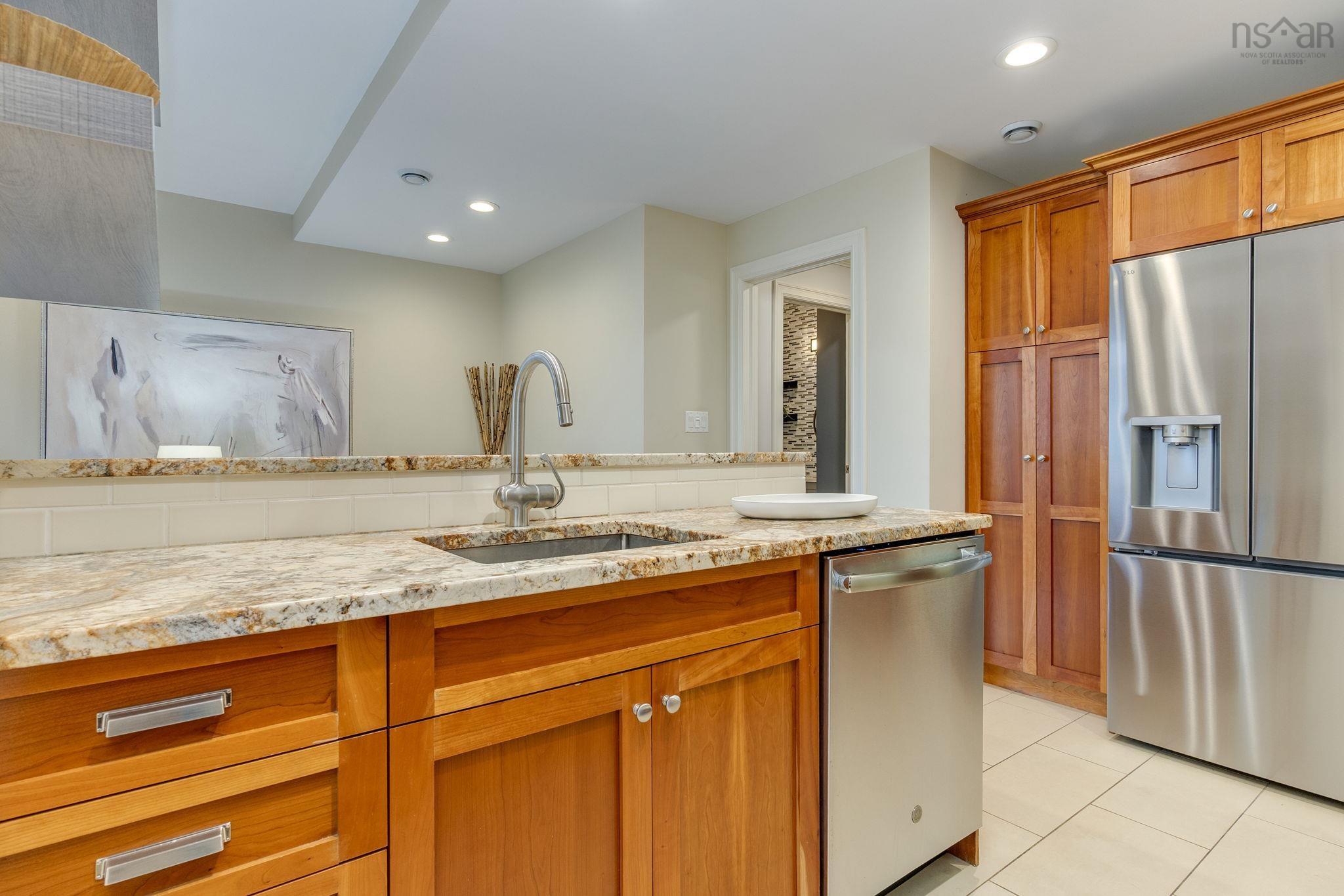 $649,900.00: 3879 Mont Blanc Terrace, Halifax