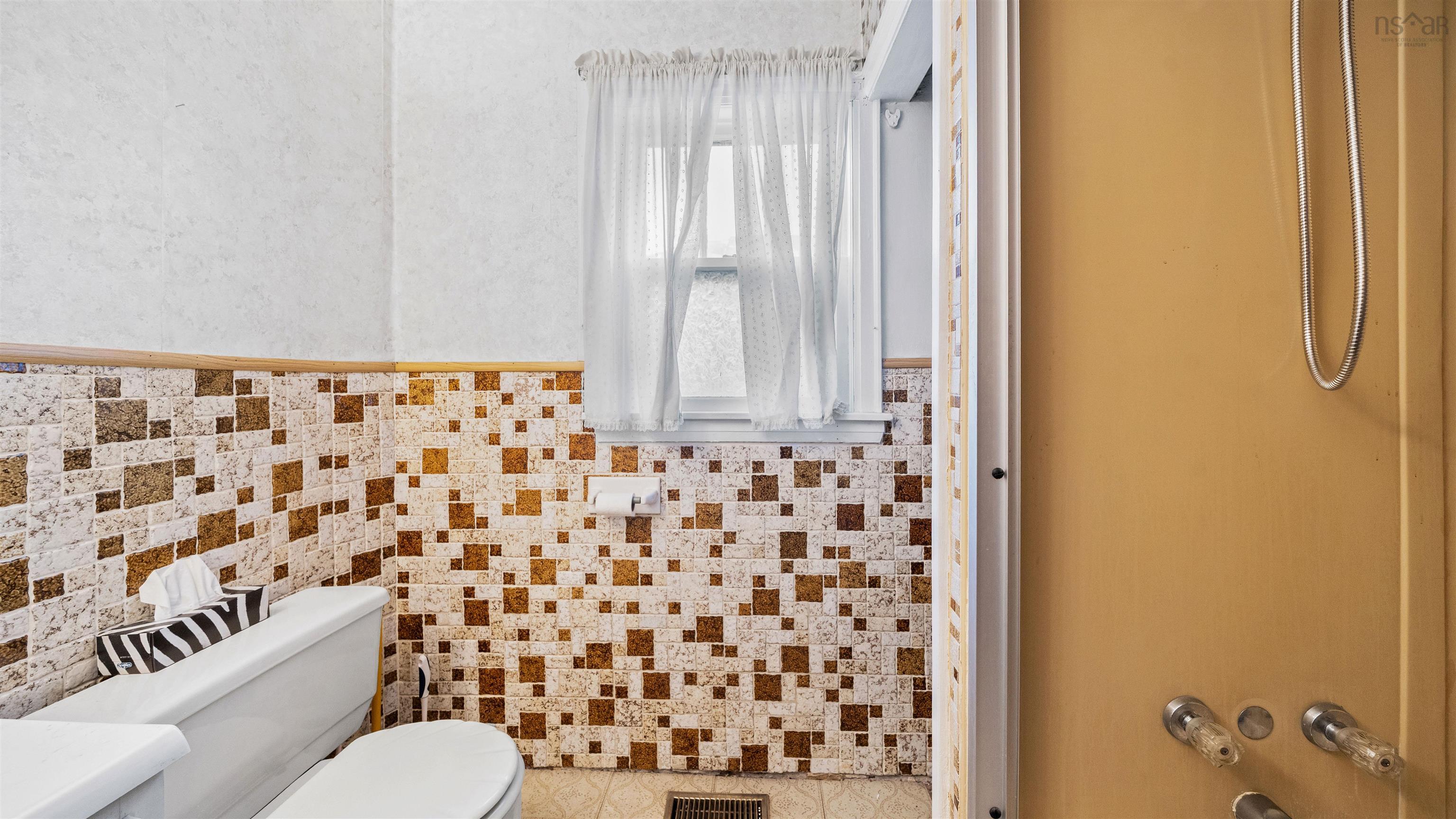 $479,900.00: 11 Harbour Drive, Dartmouth