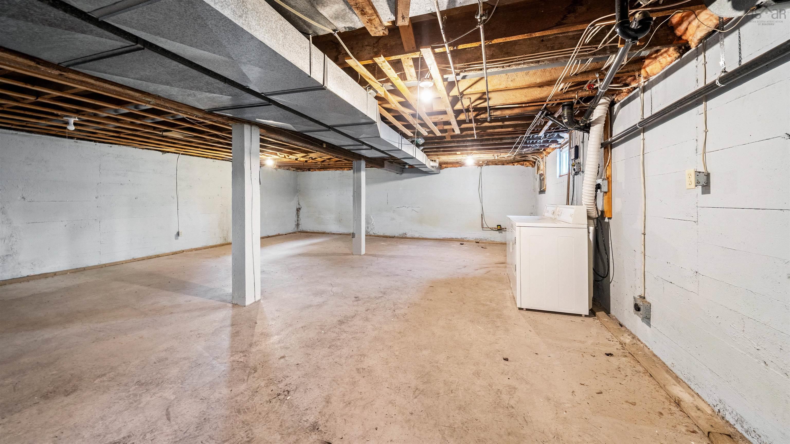 11 Harbour Drive, Dartmouth, NS (MLS 202528684)