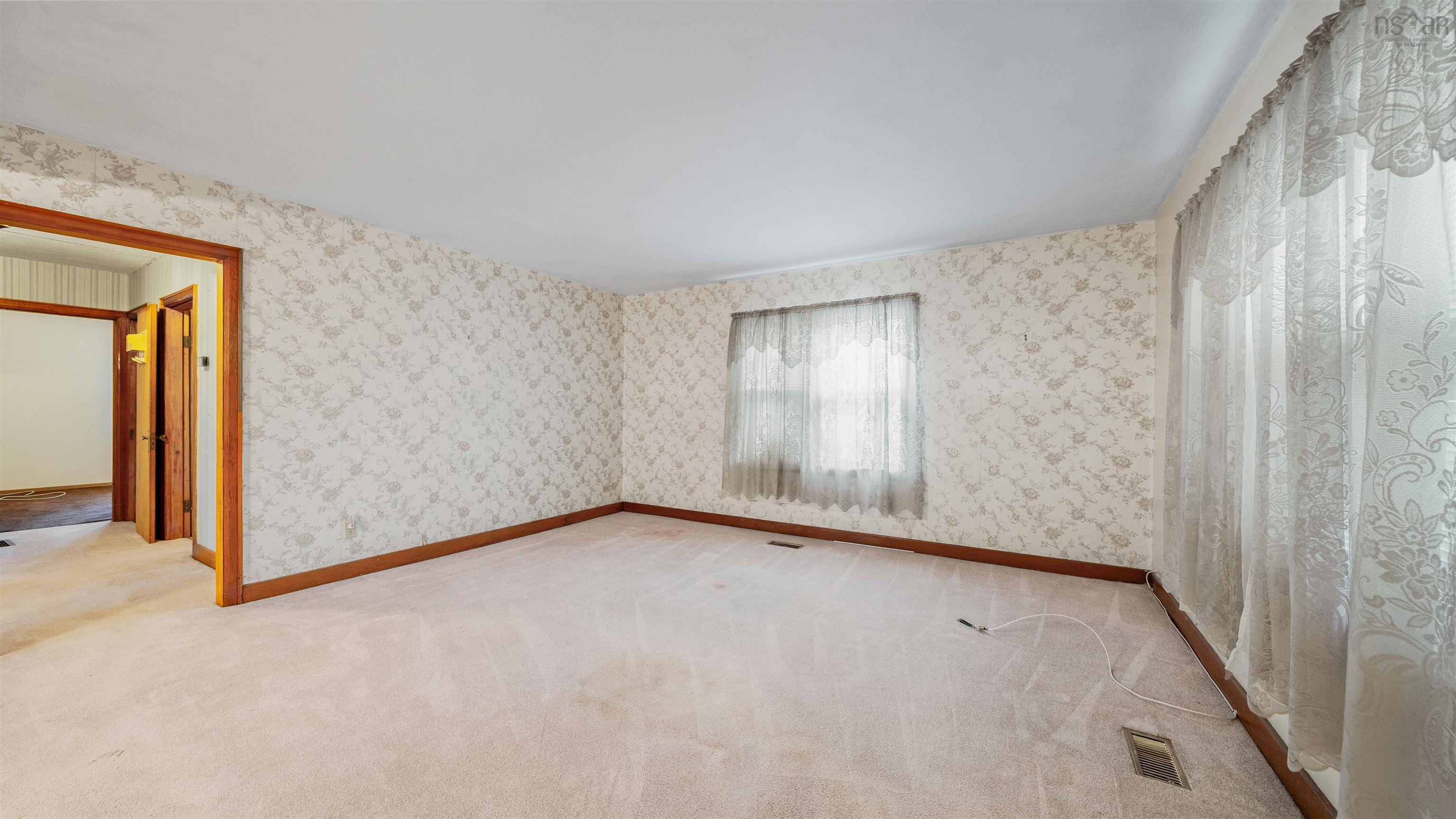 $479,900.00: 11 Harbour Drive, Dartmouth