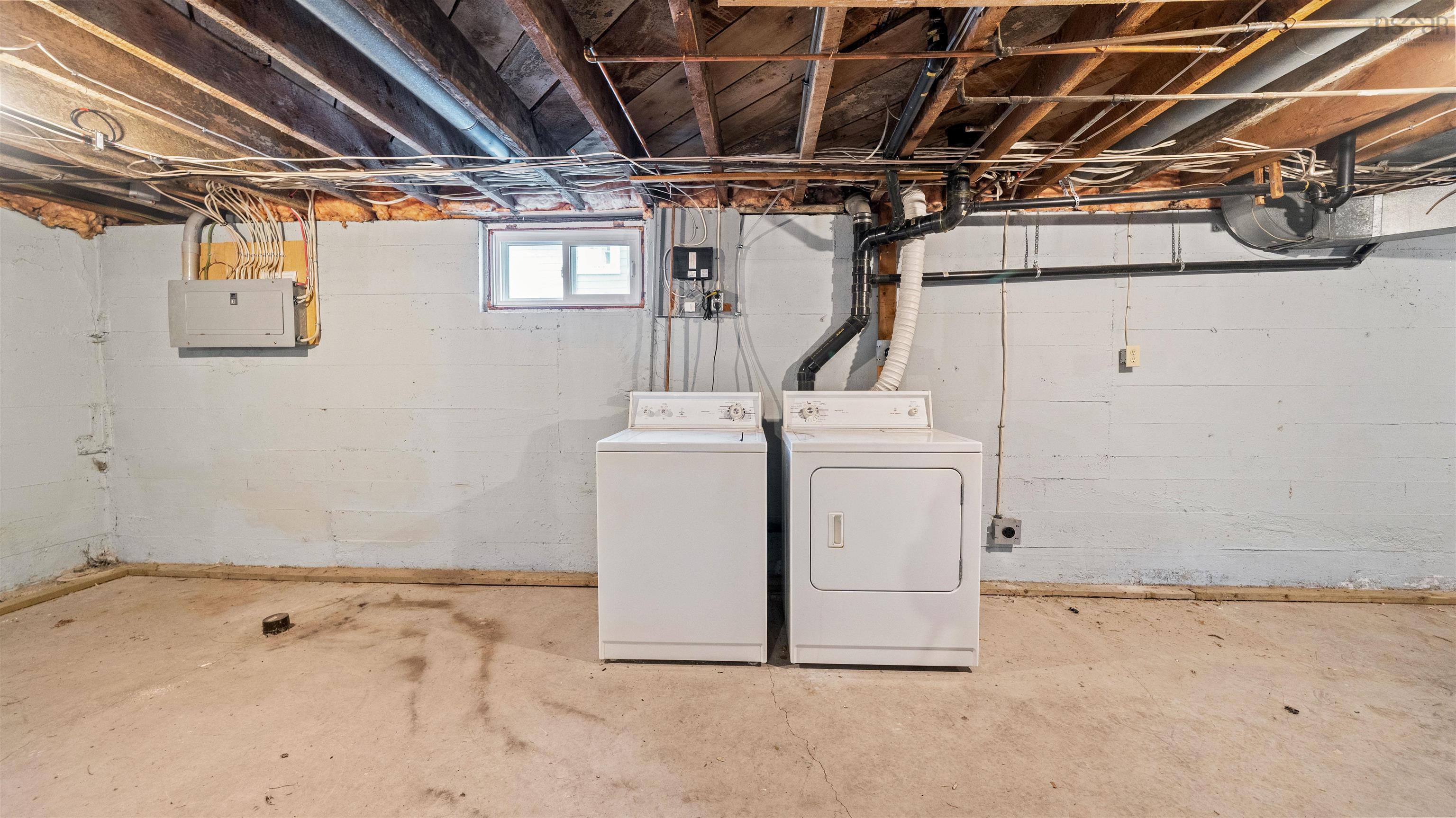 $479,900.00: 11 Harbour Drive, Dartmouth