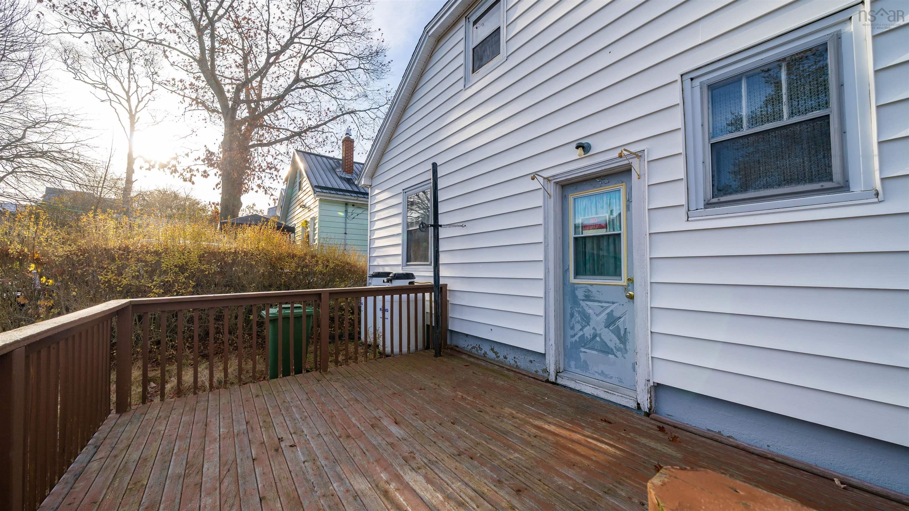 11 Harbour Drive, Dartmouth, NS (MLS 202528684)