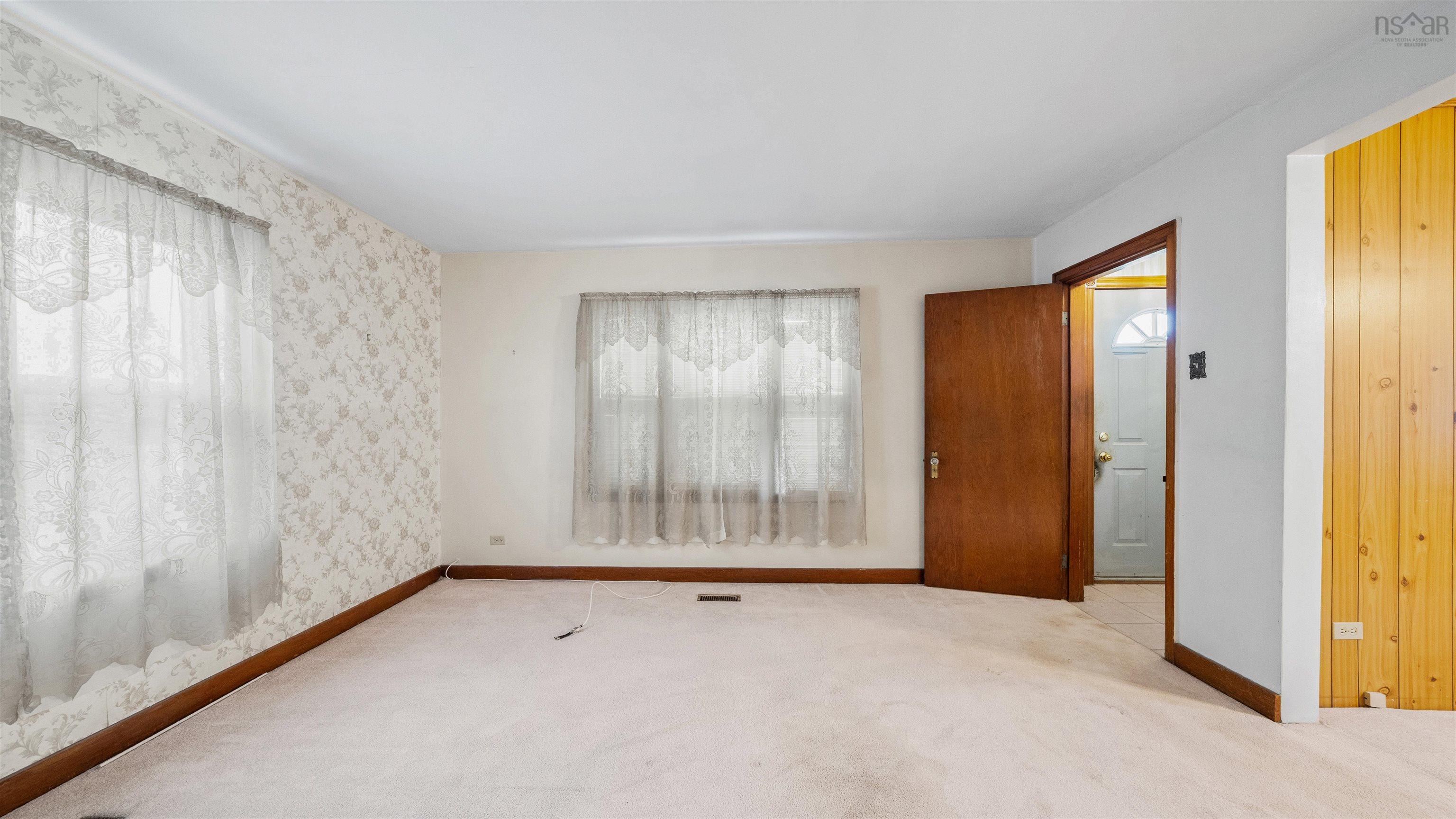 $479,900.00: 11 Harbour Drive, Dartmouth