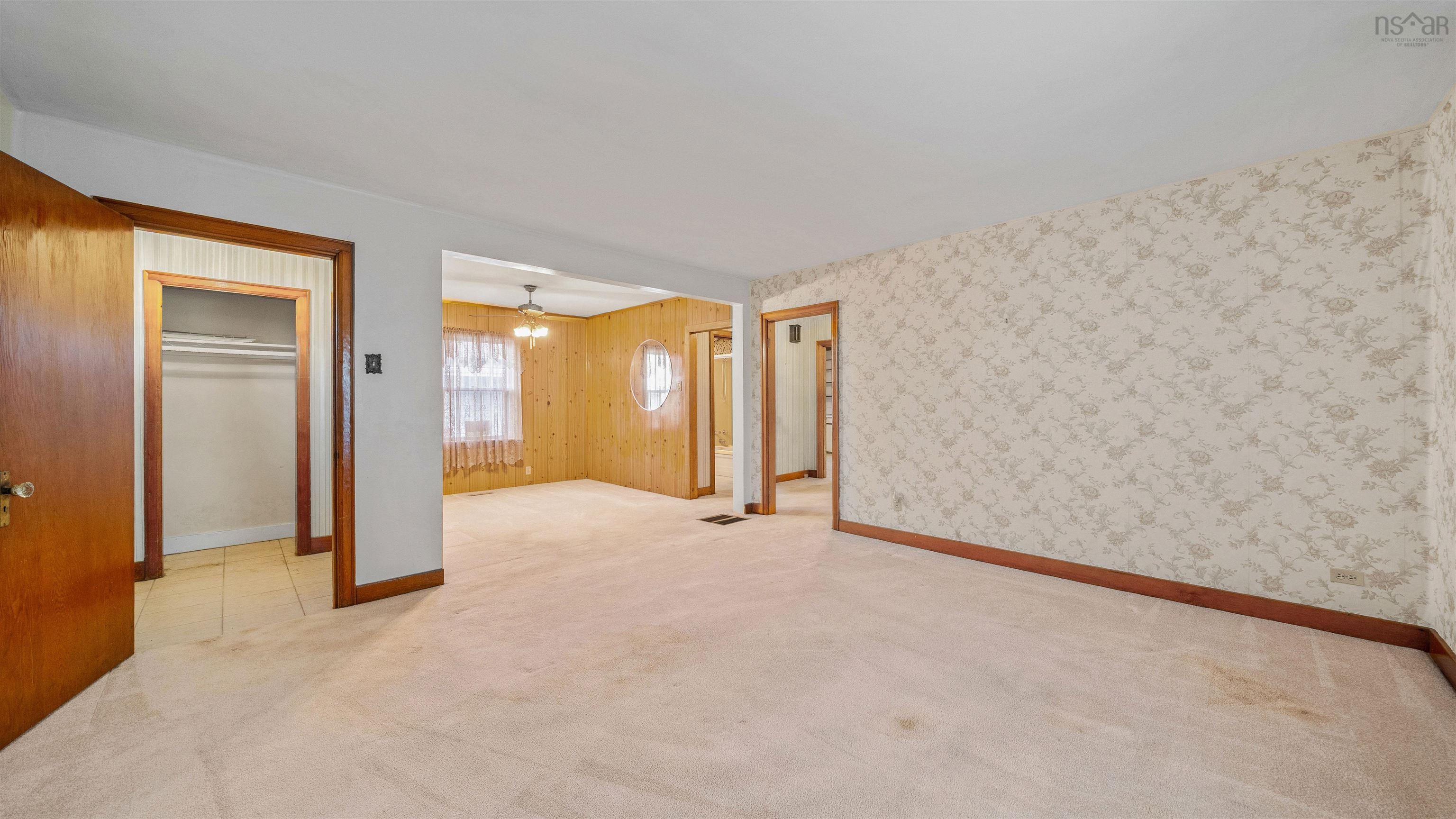 $479,900.00: 11 Harbour Drive, Dartmouth