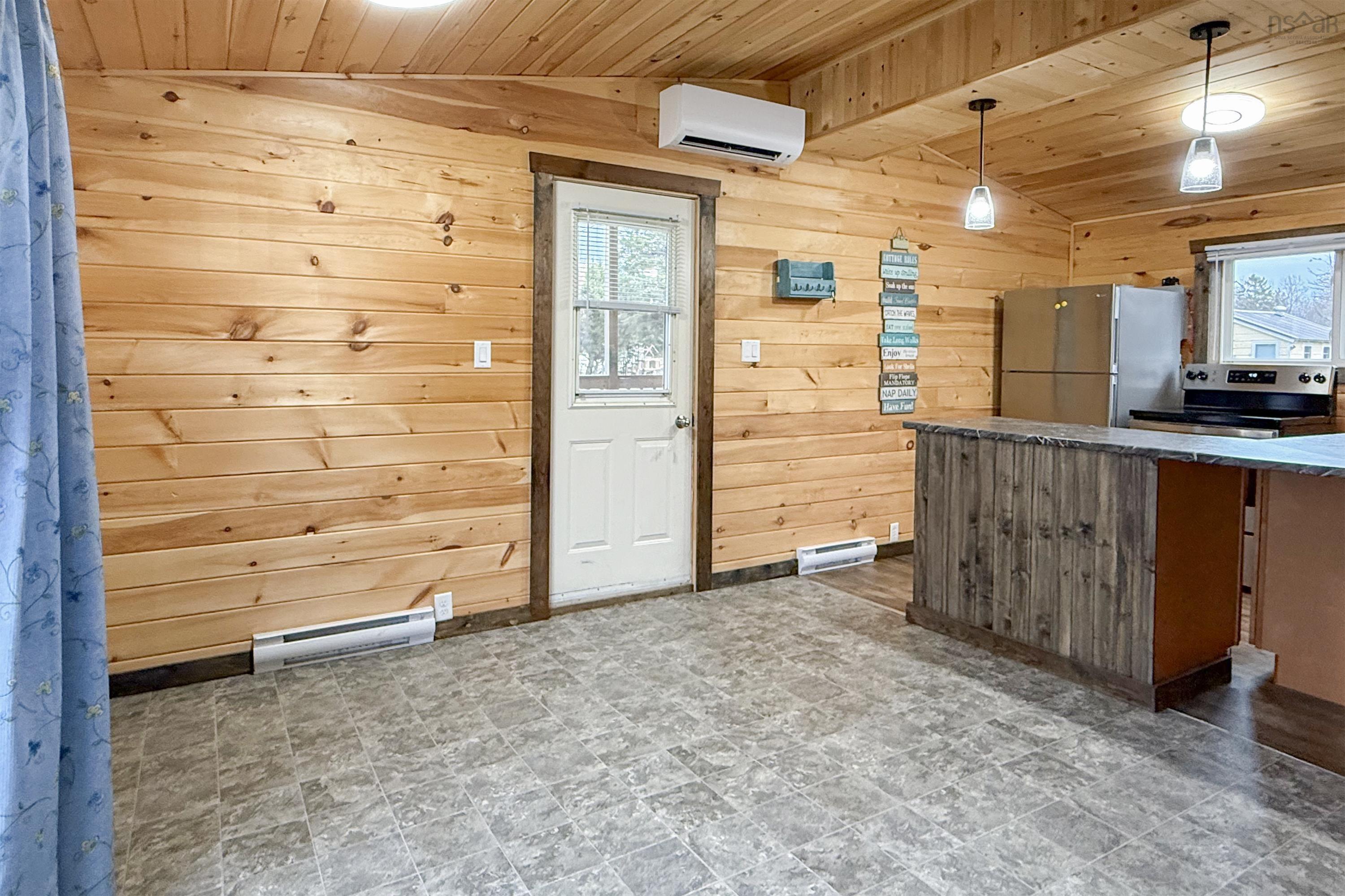 $259,900.00: 208 Jackson Point Road, Tidnish Bridge