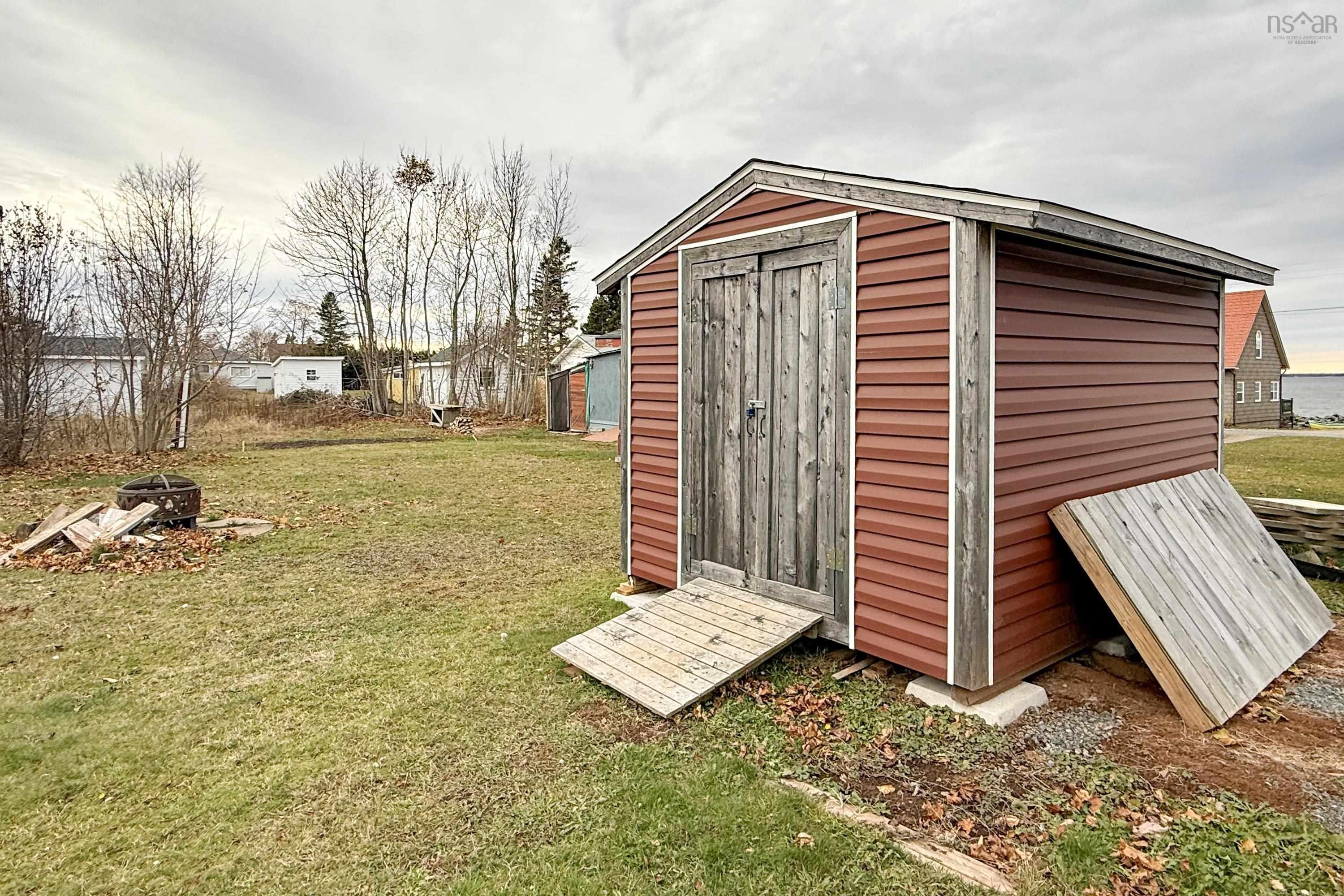 $259,900.00: 208 Jackson Point Road, Tidnish Bridge