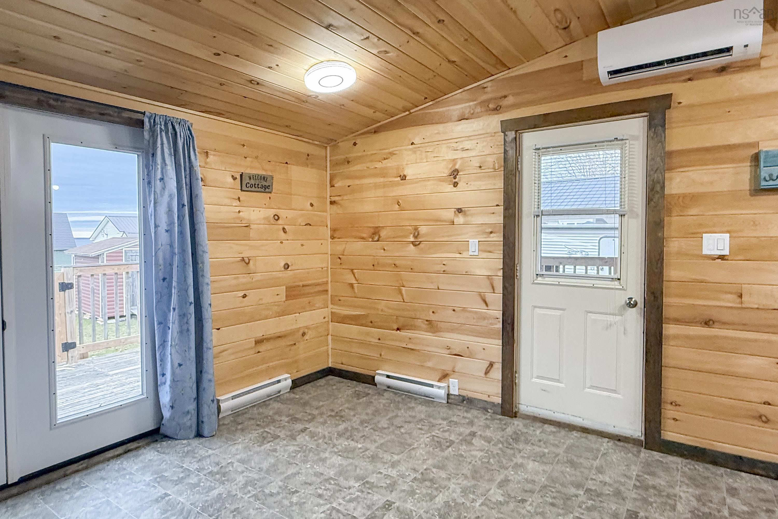 $259,900.00: 208 Jackson Point Road, Tidnish Bridge