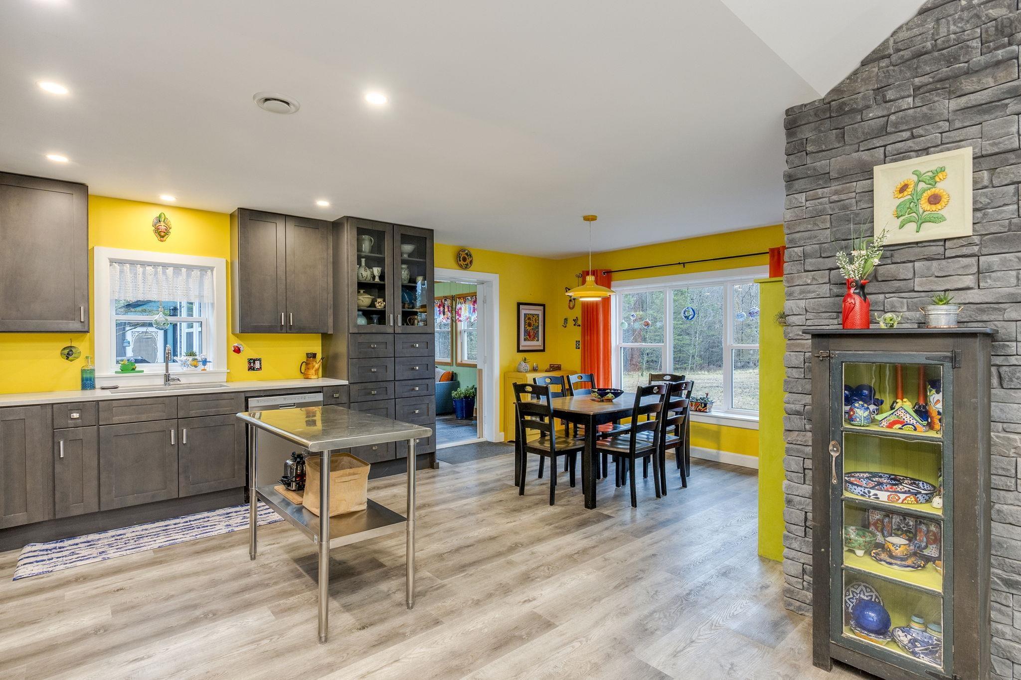 $765,000.00: 1079 Cleveland Road, Windermere