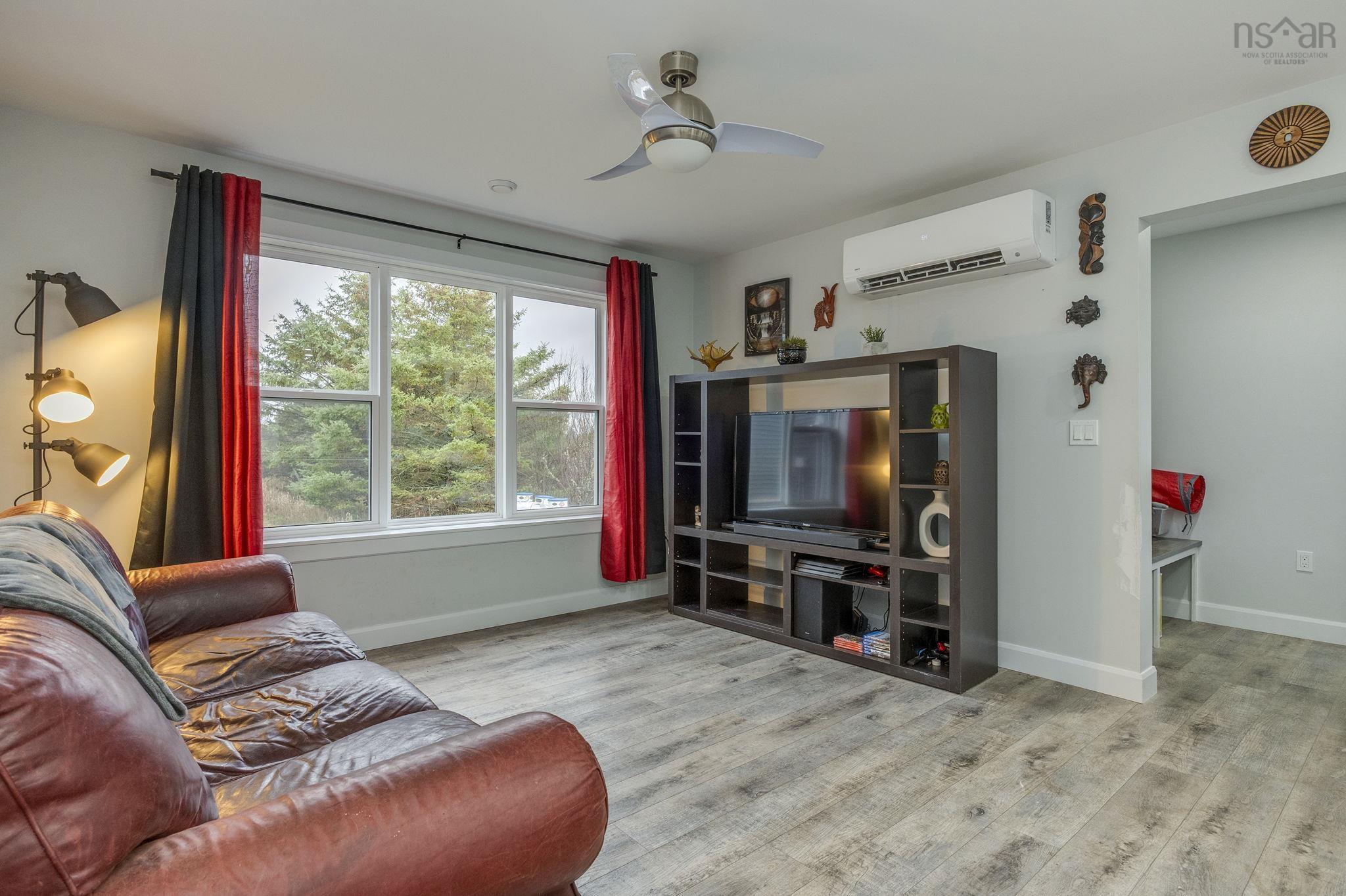 $765,000.00: 1079 Cleveland Road, Windermere