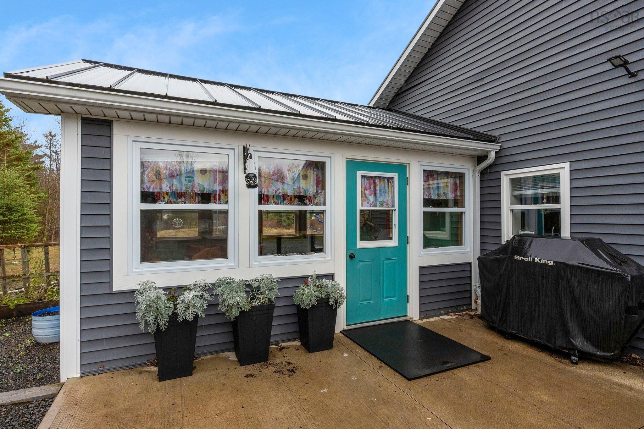 $765,000.00: 1079 Cleveland Road, Windermere